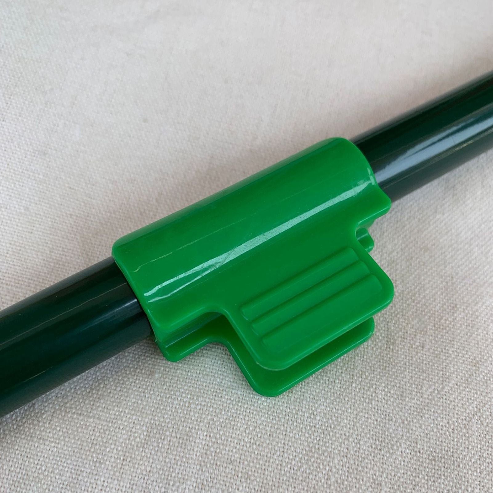 Greenhouse Clamps for Plants Supporting Garden Piles Plastic Net Ring Clip Frame Shadow Mesh Bar Clip V1294-YM0523-220428MQ01-3