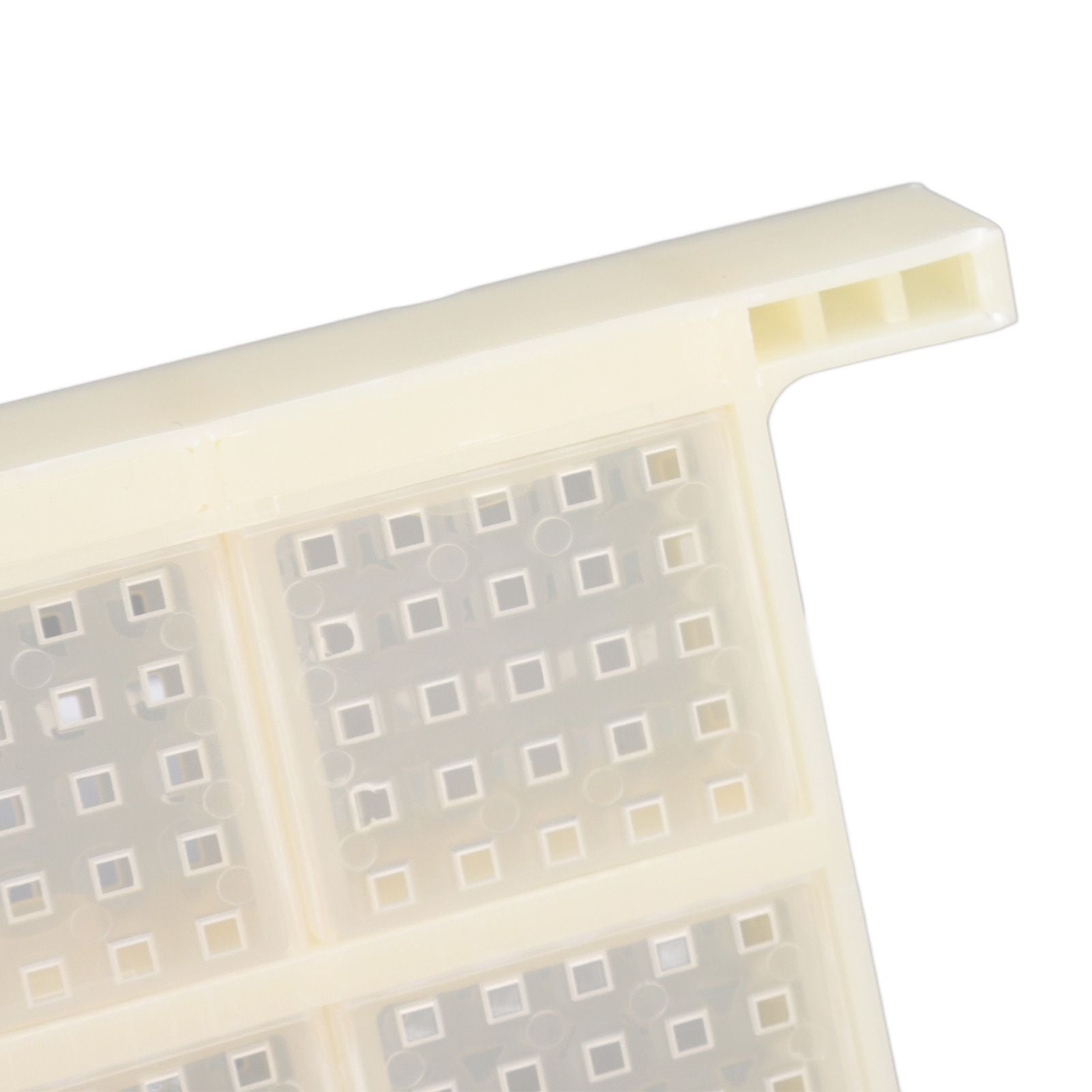 Queen Bee Storage Device Multifunctional Plastic Bee Storage Cage for Queen Rearing V1294-YM0523-3111220114911