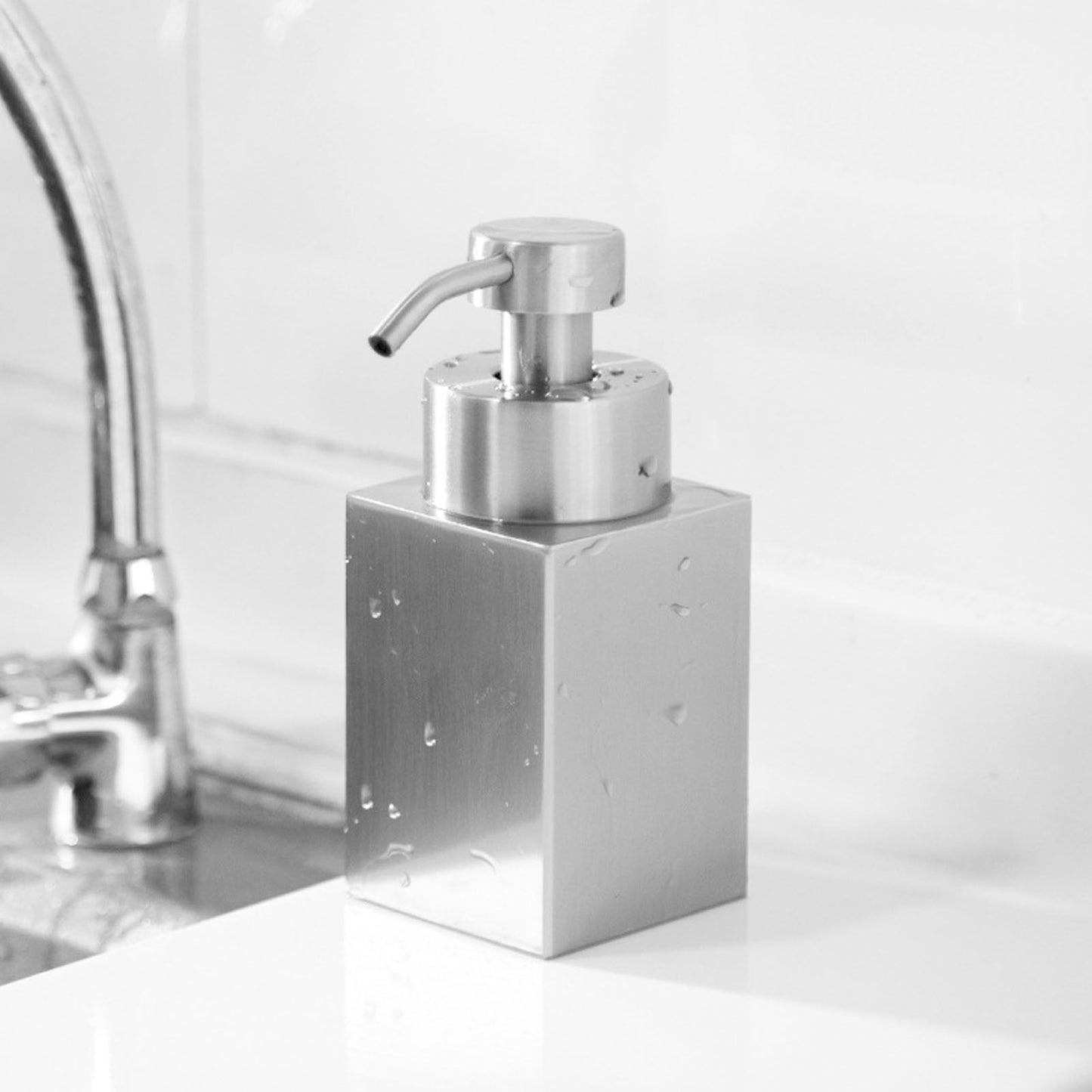 Foaming Soap Dispenser Stainless Steel Shower Gel Shampoo Dispenser with PP Pump Head for Bathroom Kitchen V1294-YM0523-3112220000311