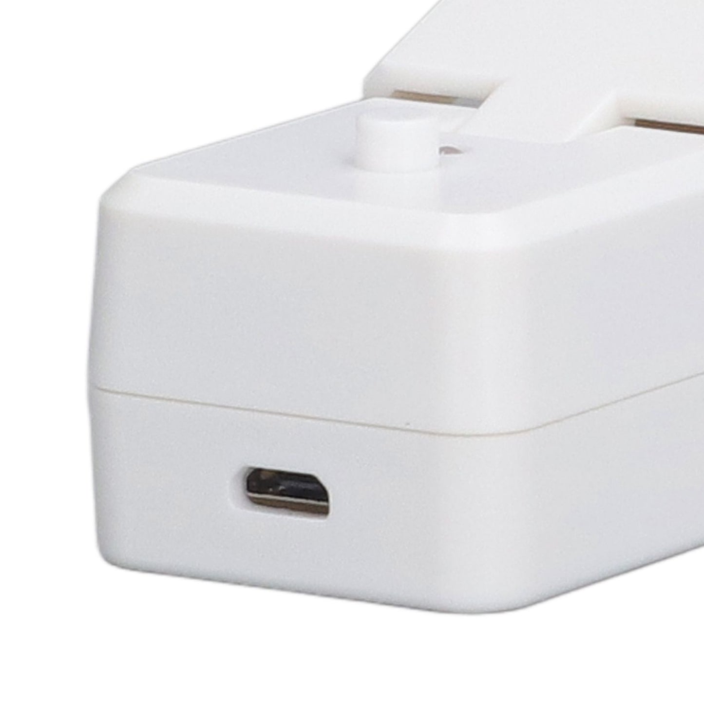 Portable Mini Bag Sealer with Magnet USB Charging Plastic Bag Sealing Machine for Home Kitchen UseWhite V1294-YM0523-3113210278911