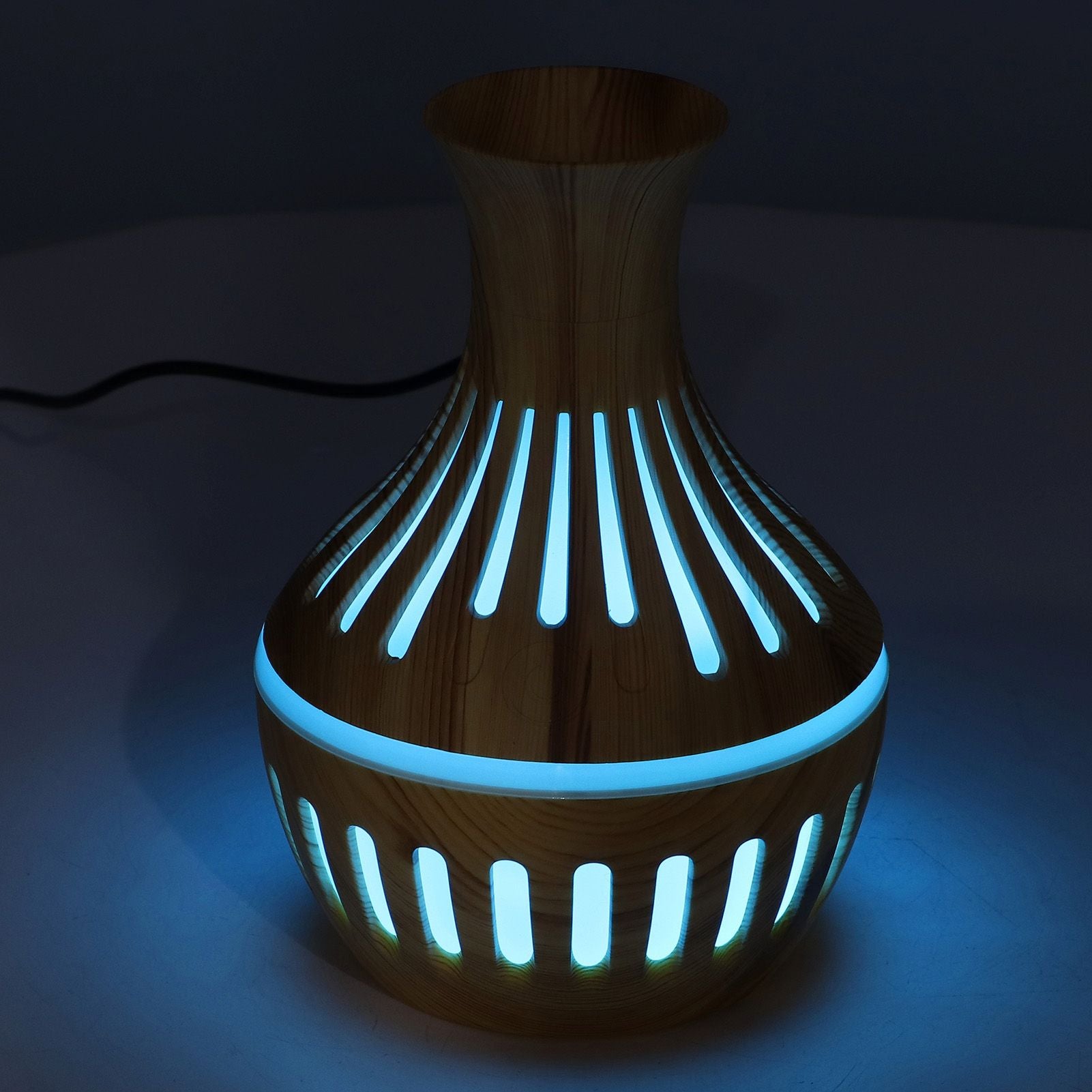 300ml Humidifier USB Powered Wood Grain Aromatherapy Diffuser with 7 Colors LED Light 5V 1A V1294-YM0523-3113220001611