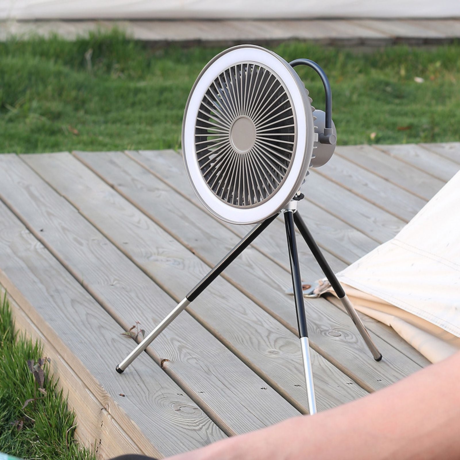 Camping Light Fan 3 Level Wind Adjustment USB Charging 3.7V 2A Hanging Camping Lights Tent Fan with Bracket V1294-YM0523-3113220052712