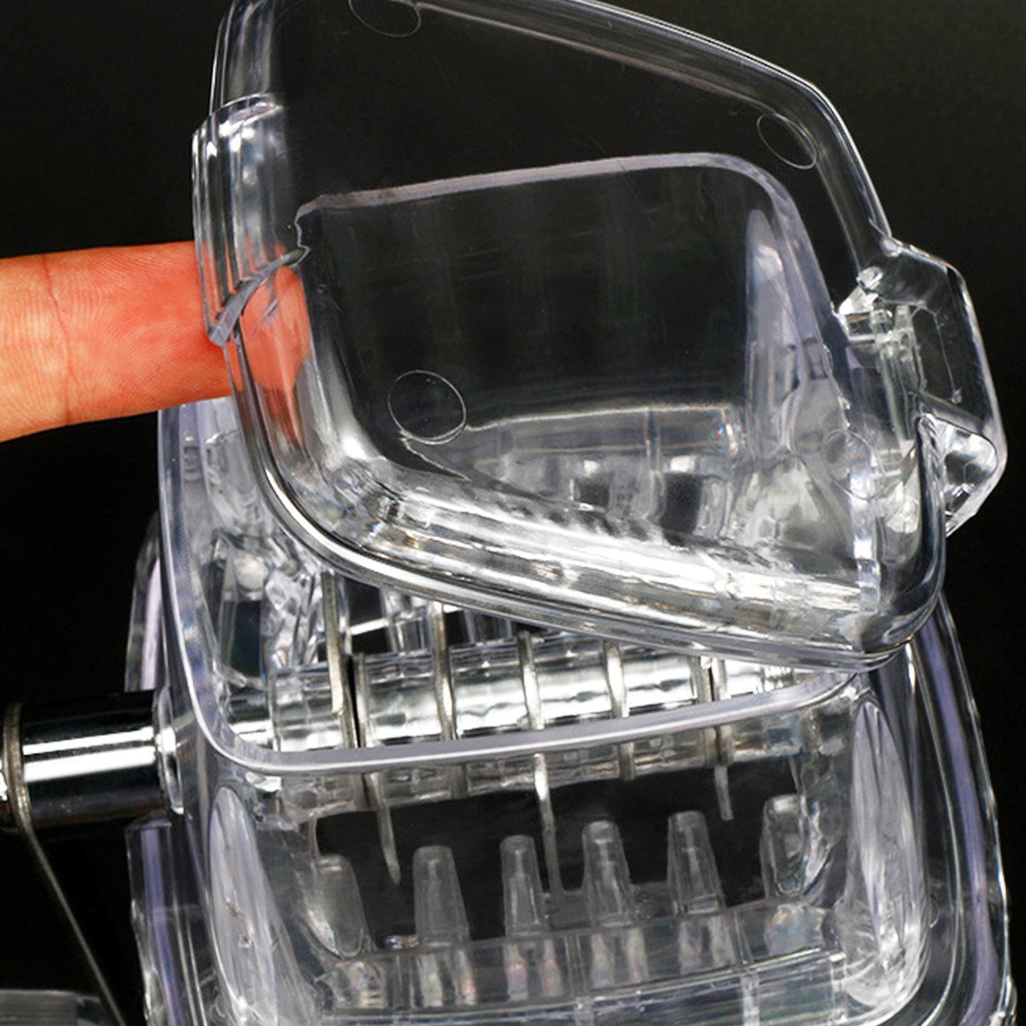 Hand Cranked Ice Crusher Clear Rustproof Multifunctional Manual Ice Crusher for Home Kitchen Transparent V1294-YM0523-3113220055511