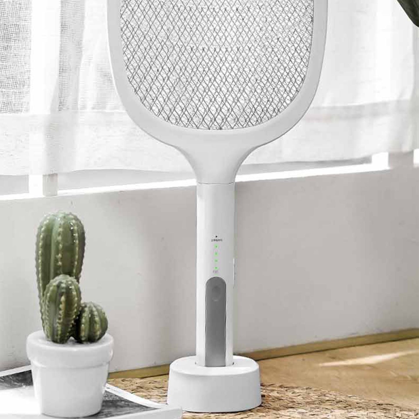 Electric Mosquito Swatter 5V 1A Rechargeable Efficient 2 in 1 Electric Mosquito Bat with LED Light for Home V1294-YM0523-3113220058611