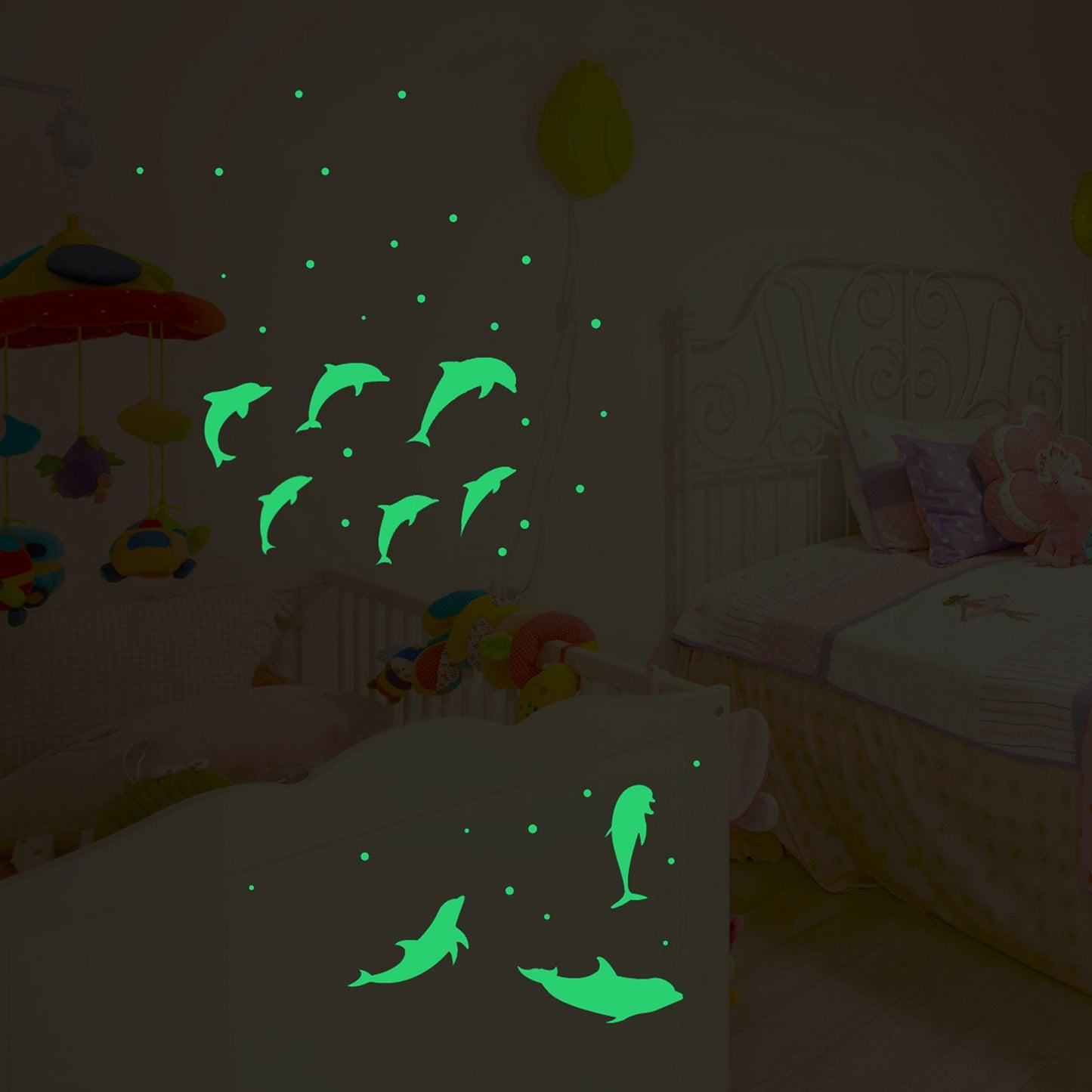 Luminous Wall Sticker Glowing Wall Decals DIY Wall Sticker Bedroom Decorative Sticker for HouseholdDolphin V1294-YM0523-3115220018818
