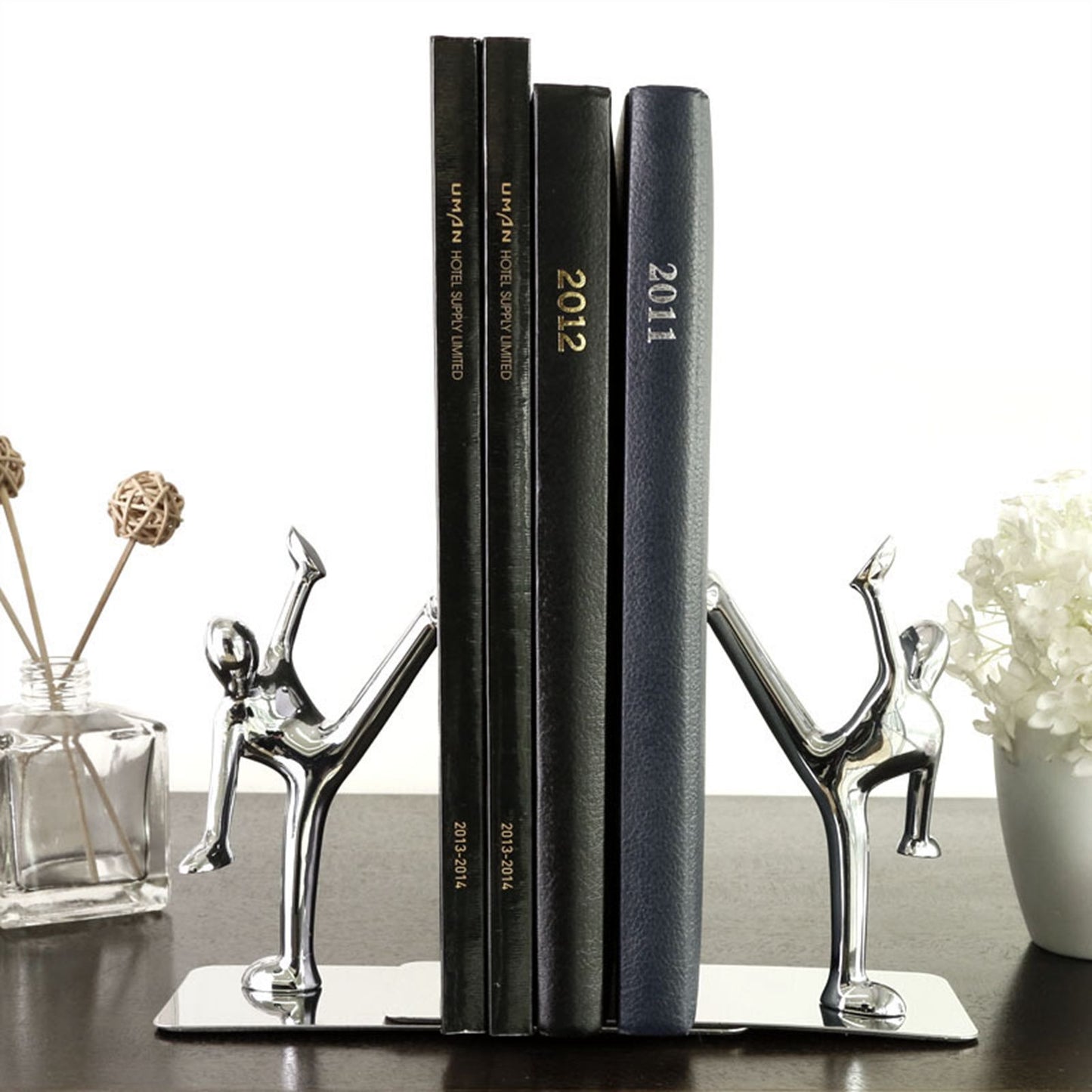 2Pcs Metal Book Ends Unique Men Design Simple Fashionable Decorative Bookends for Home Office Bar Restaurant V1294-YM0523-3116220000511