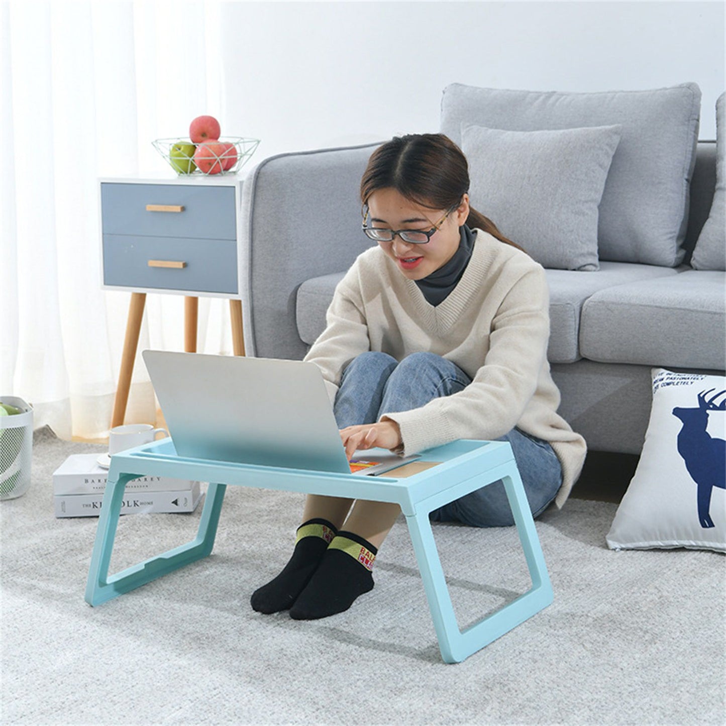 Laptop Bed Tray Table Portable Lightweight Mini Picnic Table for Laptop Working Writing Blue V1294-YM0523-3116220003611