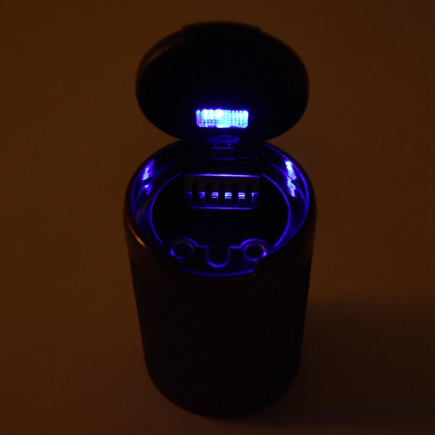 LED Car Ashtray with Lid 3W Portable Automobile Ashtray Car Cigarette Ashtray for Home OfficeBlack V1294-YM0523-3117210209211