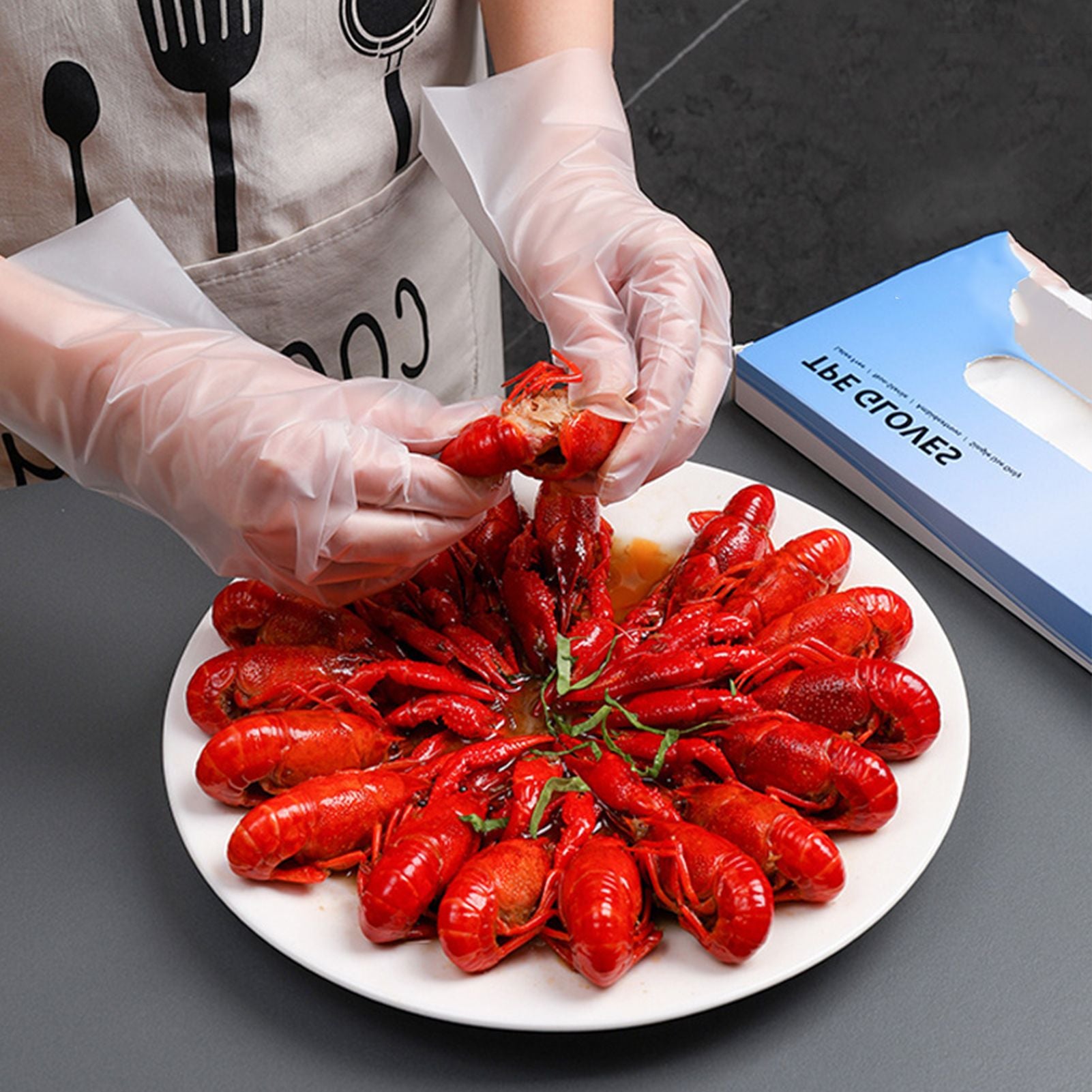 100PCS Disposable TPE Gloves Thicken Transparent Food Grade for Kitchen Baking Cooking CleaningS V1294-YM0523-3117220040411