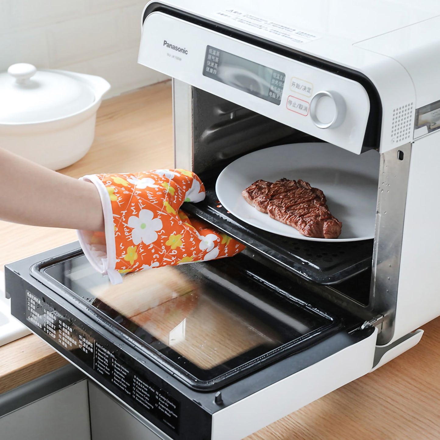 Oven Gloves Polyester Cotton Material Printed Pattern Lanyard Design Cooking Microwave Mitts for Kitchen V1294-YM0523-3118220019811