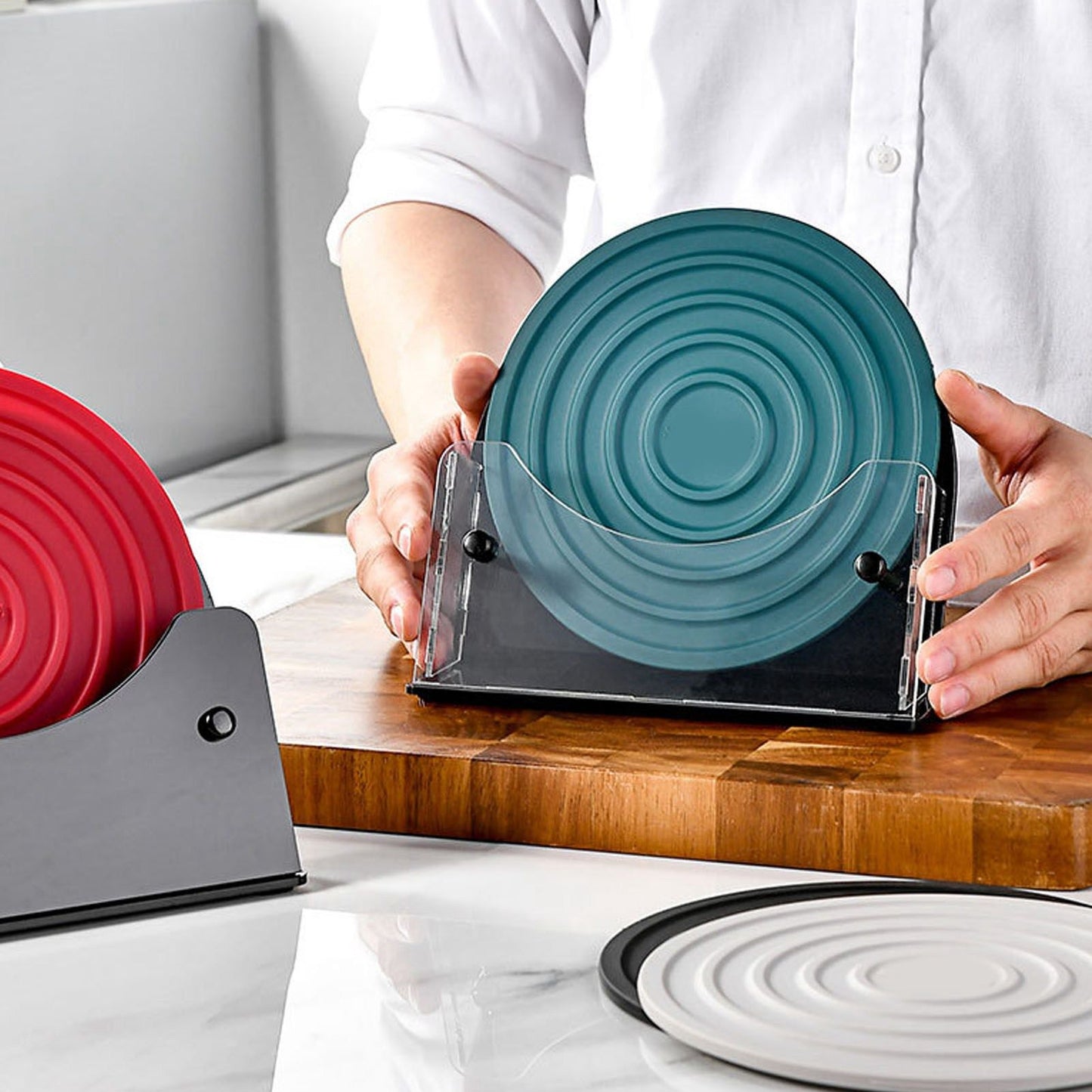 Round Placemat Holder Heat Resistant Easy Cleaning Durable Plastic Nonslip Mat Base for Table Kitchen Black V1294-YM0523-3118220075912