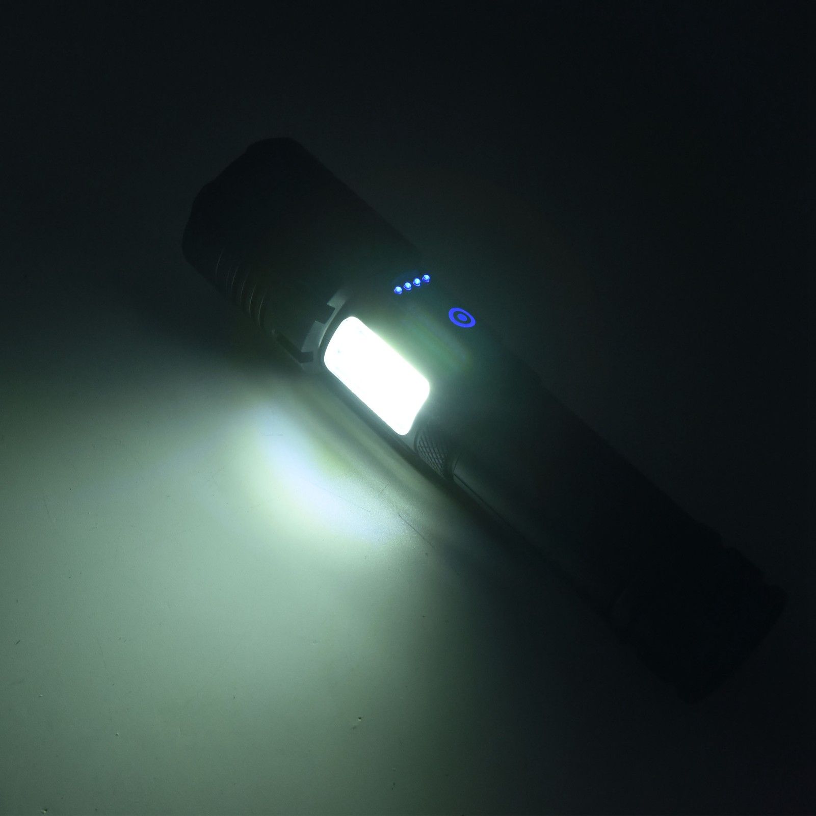 Glare Flashlight Super Bright Waterproof Zoomable with Power Display for Outdoor V1294-YM0523-3119220002211