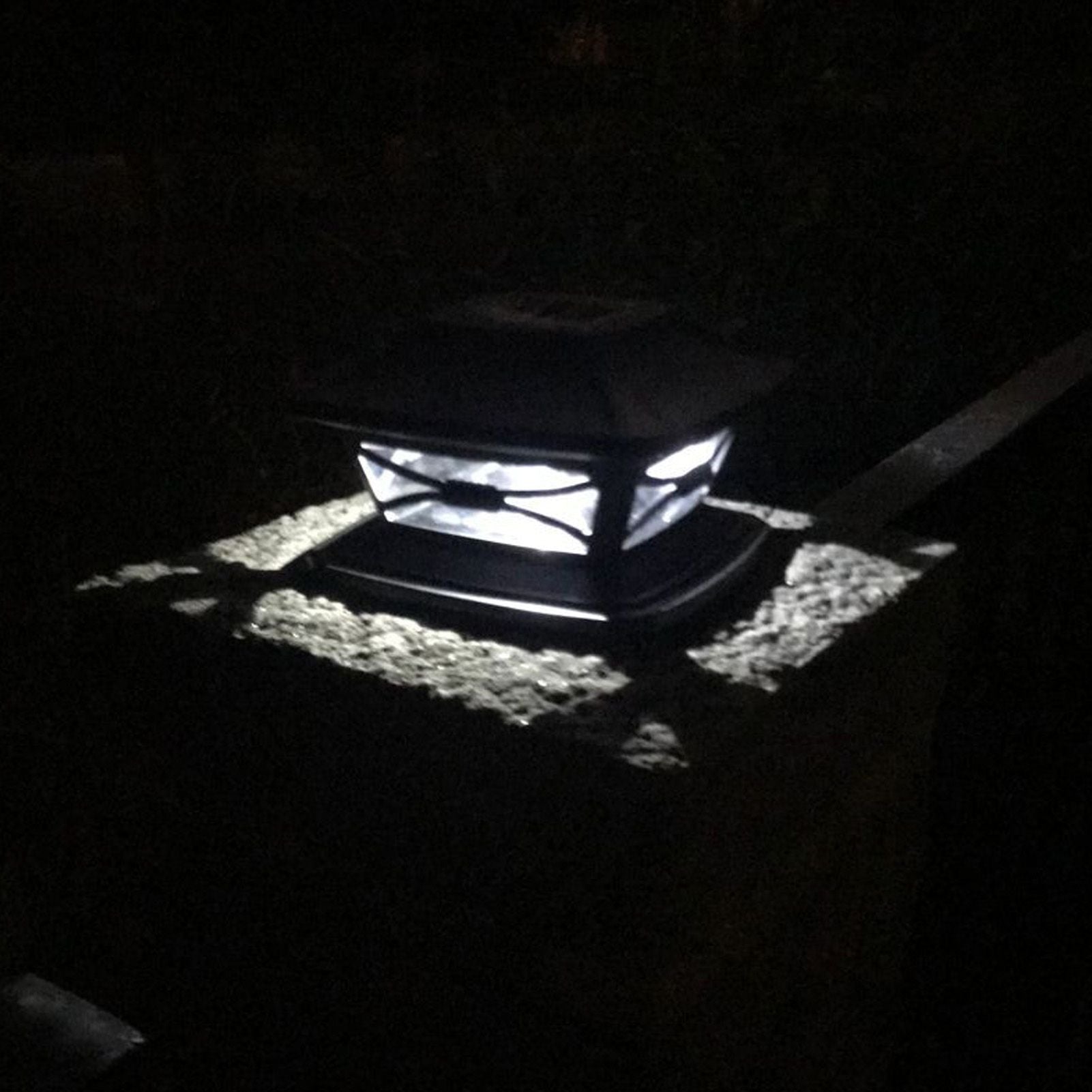 2set Solar Post Lights LED Lamp Beads 2 Color Lighting Rechargeable IP44 Waterproof PC Shell Fence Lights for V1294-YM0523-3119220004211