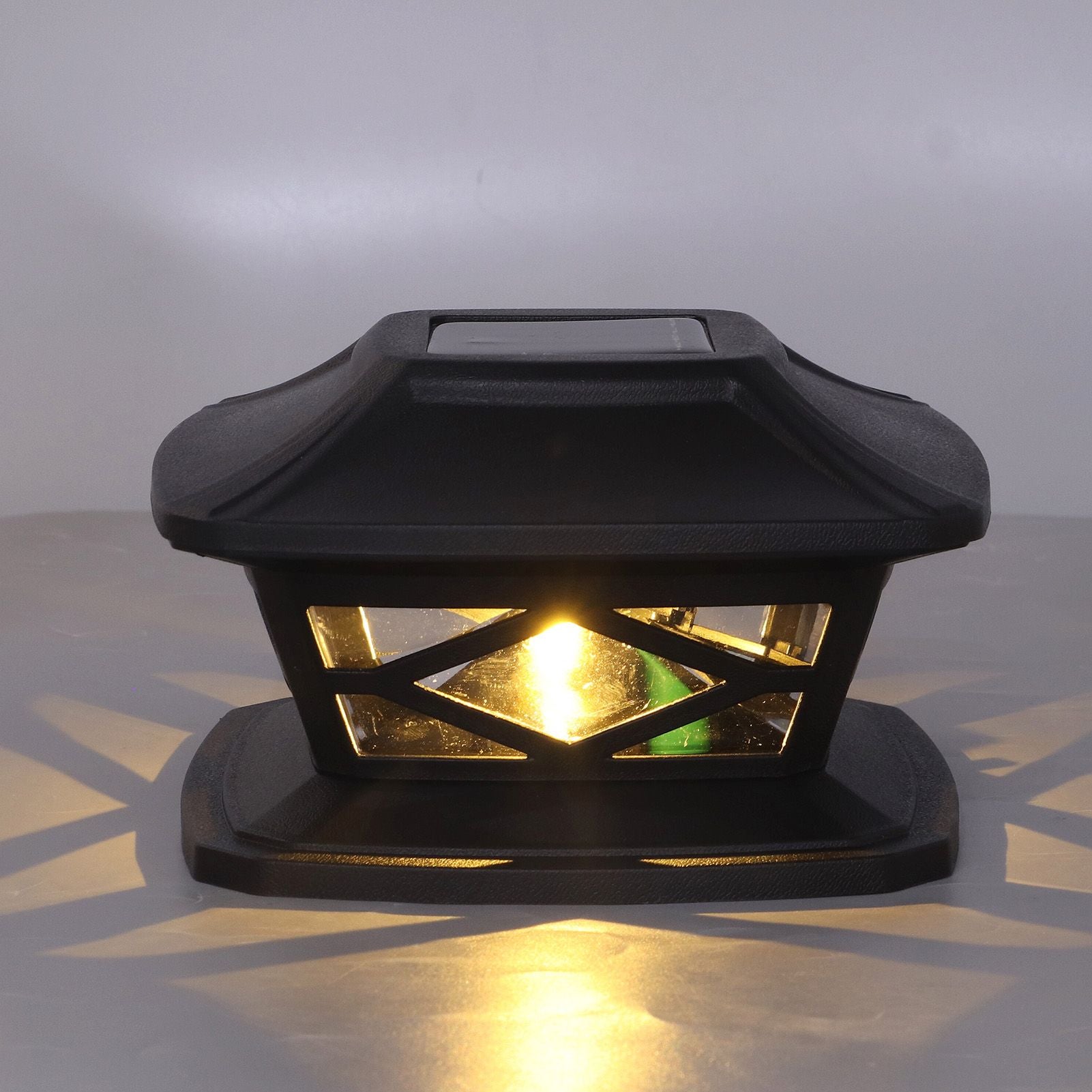 2set Solar Post Lights LED Lamp Beads 2 Color Lighting Rechargeable IP44 Waterproof PC Shell Fence Lights for V1294-YM0523-3119220004211