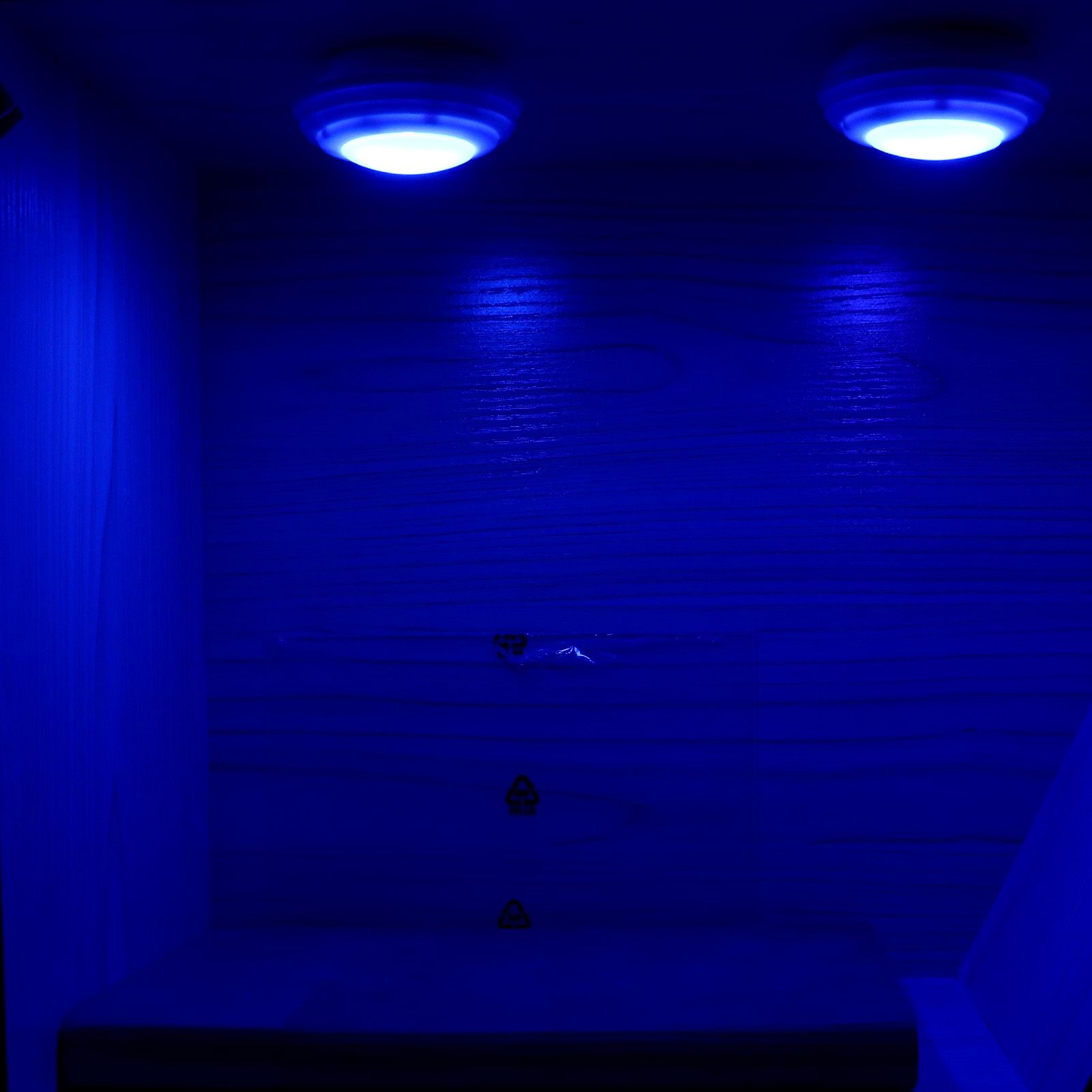 4Pcs LED Puck Light RGBW 13 Colors Modes Remote Control Punch Free Installation Energy Saving Wireless Led V1294-YM0523-3119220010011