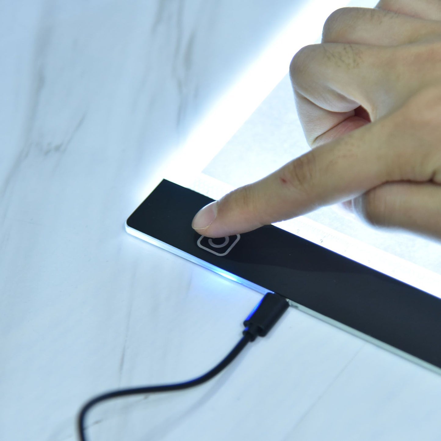 5V USB A4 Copy Board 3 Levels Dimming Touch Control LED Drawing Pad with Scale 300-350LM V1294-YM0523-3119220010511