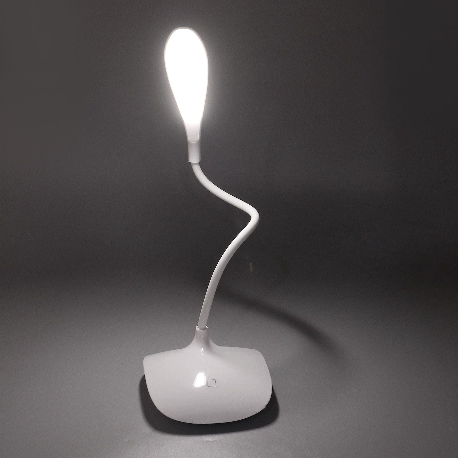 LED Table Lamp 3 Levels Touch Control USB Charging 16 LEDs Compact Portable Lamp for Home Office Travelling V1294-YM0523-3119220051811