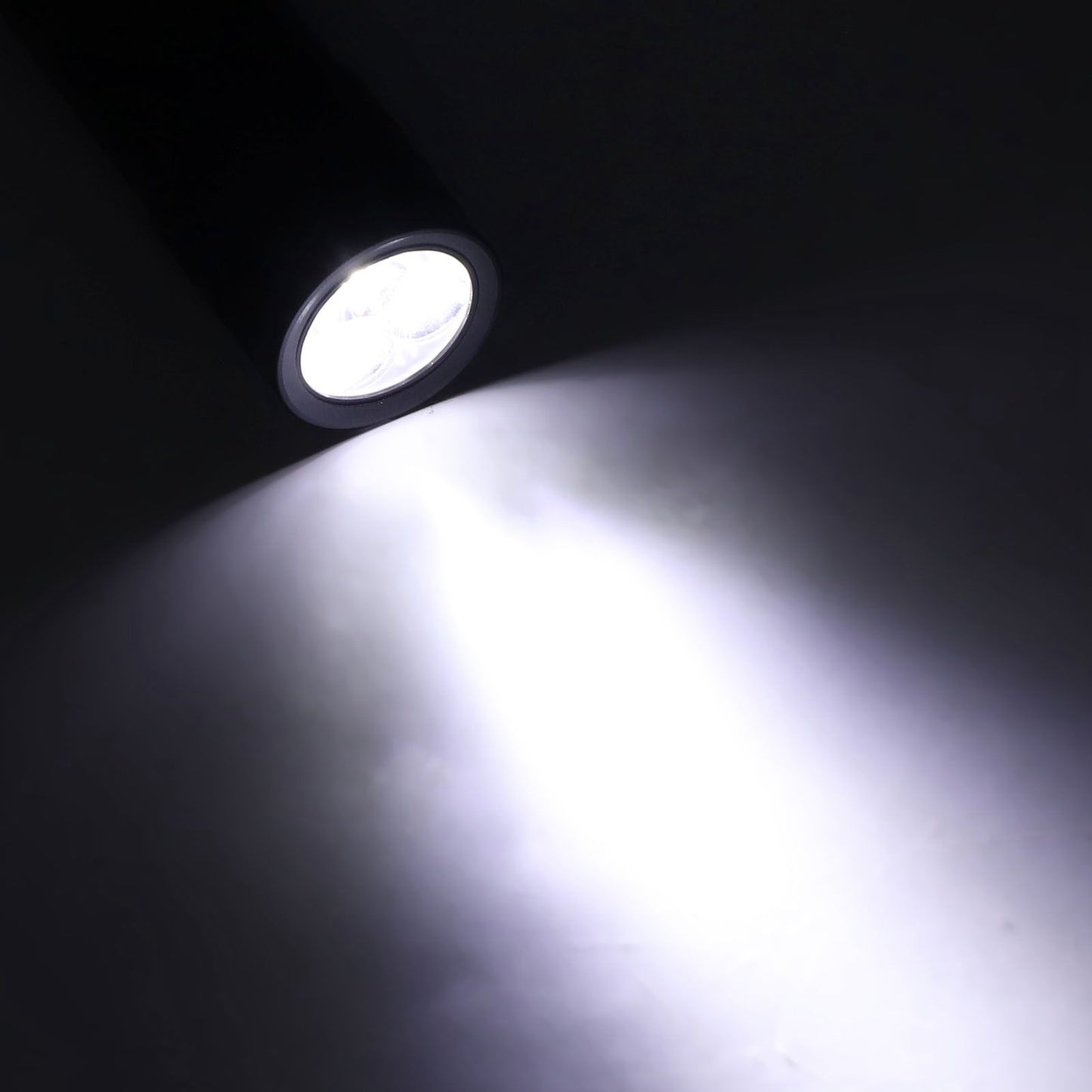 LED Camping Flashlight 3LED 3000LM Five Lighting Modes Super Bright White Light Flashlight for Outdoor V1294-YM0523-3119220054111