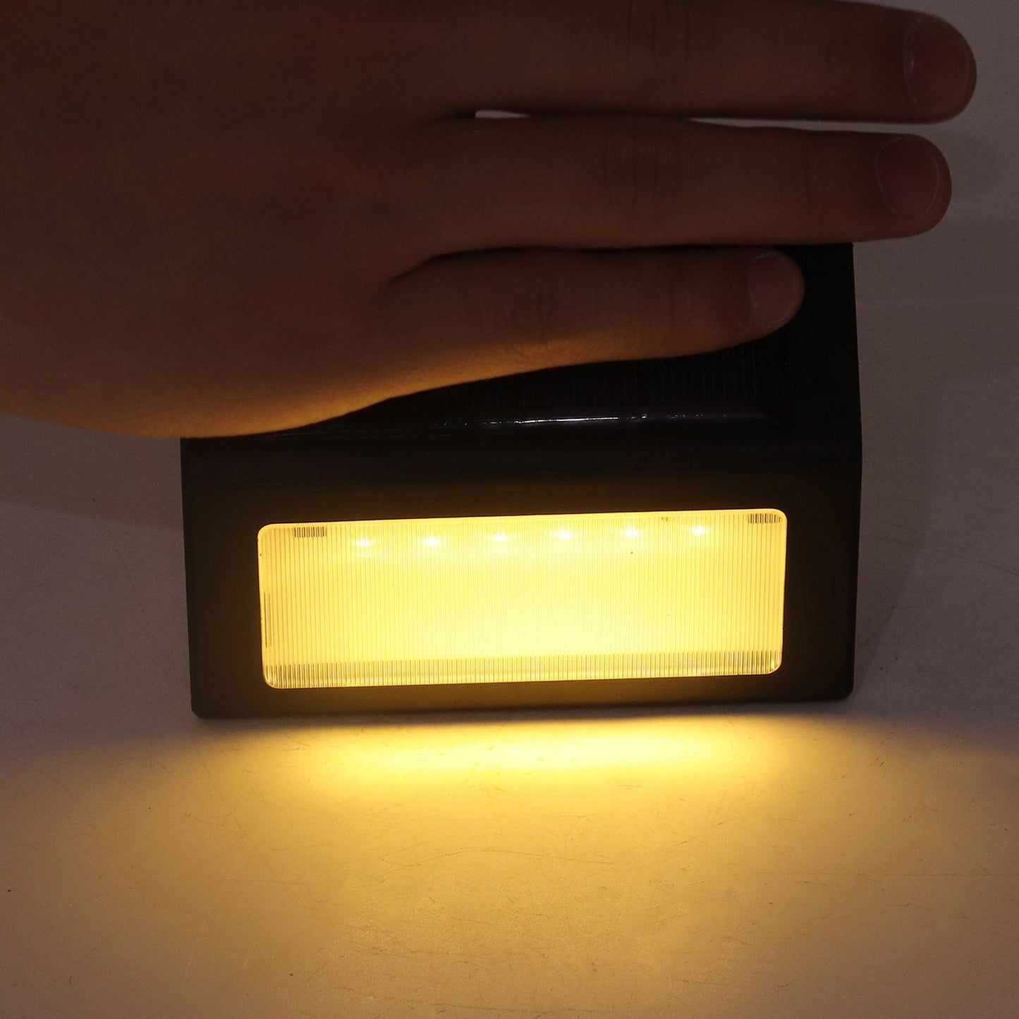 6 LED Solar Wall Lamp 10000H Automatic Function Small Size Solar Corridor Light for Hallway Staircase Garden V1294-YM0523-3119220055511