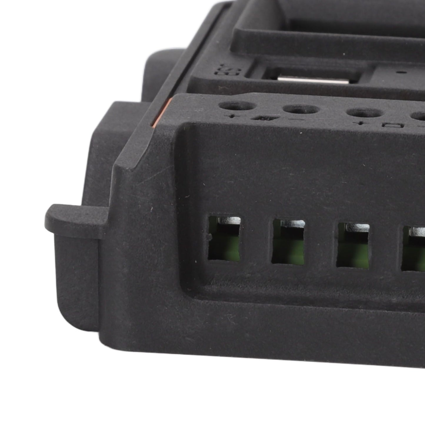 12V 24V Dual USB Solar Charge Controller PWM Photovoltaic Solar Panel Charge Regulator with LCD Display 30A V1294-YM3114220094613-0421