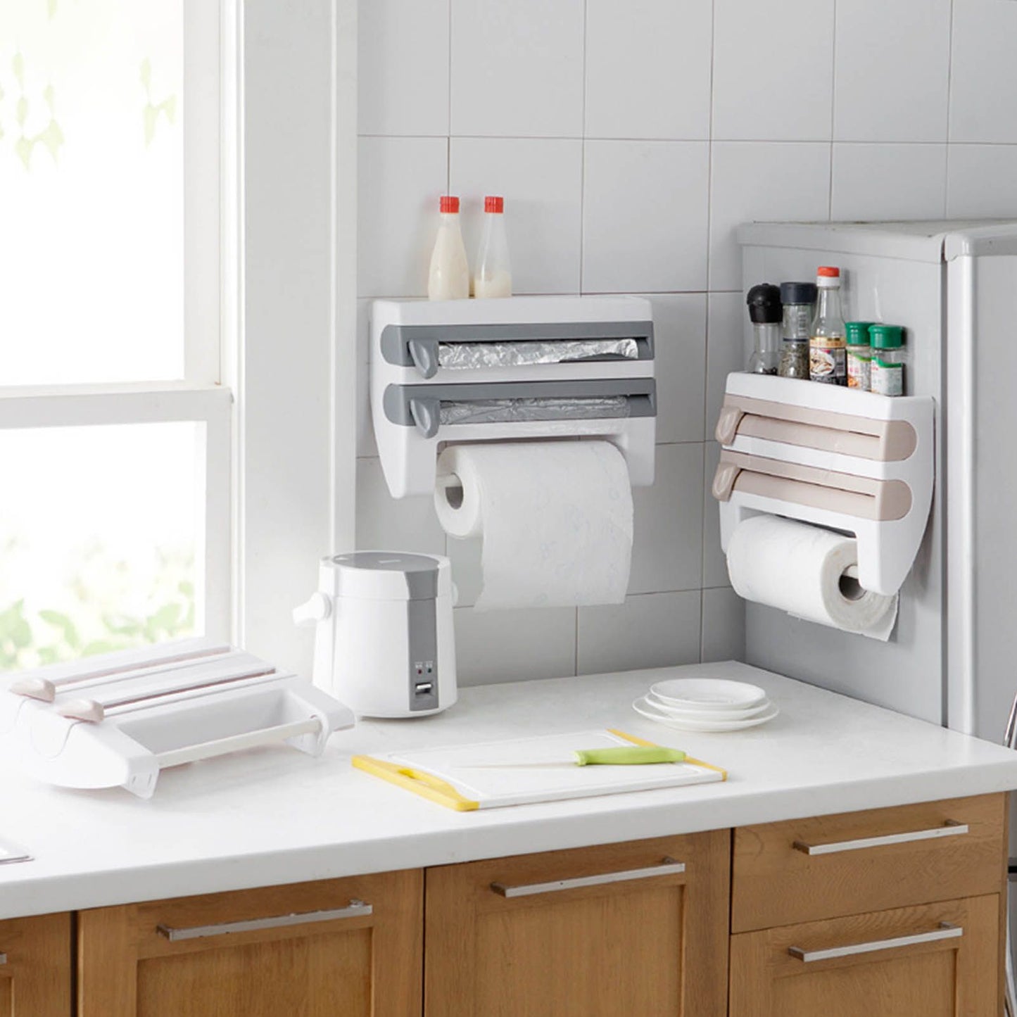 Cling Film Holder Wall Mount Multifunctional Cling Film Cutter with Screws for Kitchen Khaki V1294-YM3118220232611-0421