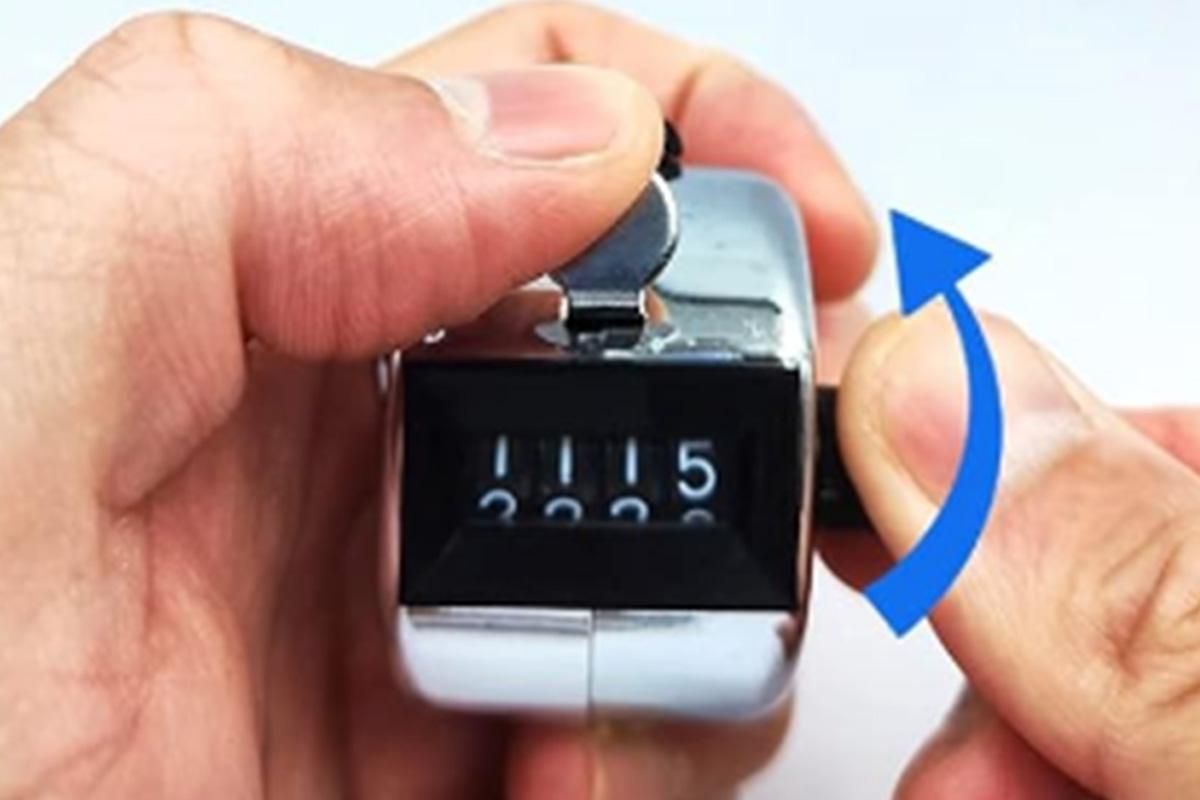 4 Digit Number Clicker Golf Hand Tally Counter V1308-DSZKI-193