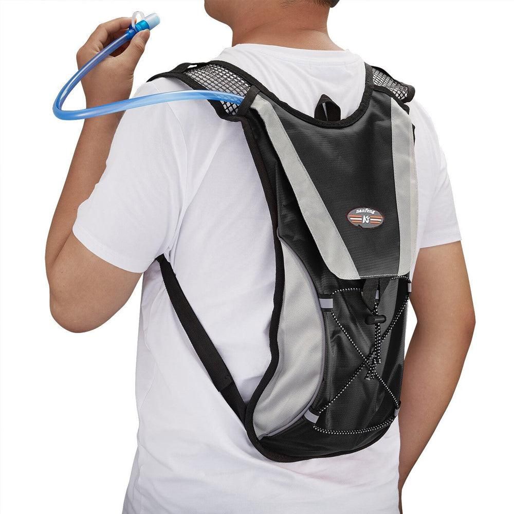 Hydration Backpack Pack with 2L Water Bladder Water Rucksack Backpack for Hiking Running Biking Black V1308-DSZKI-221-2
