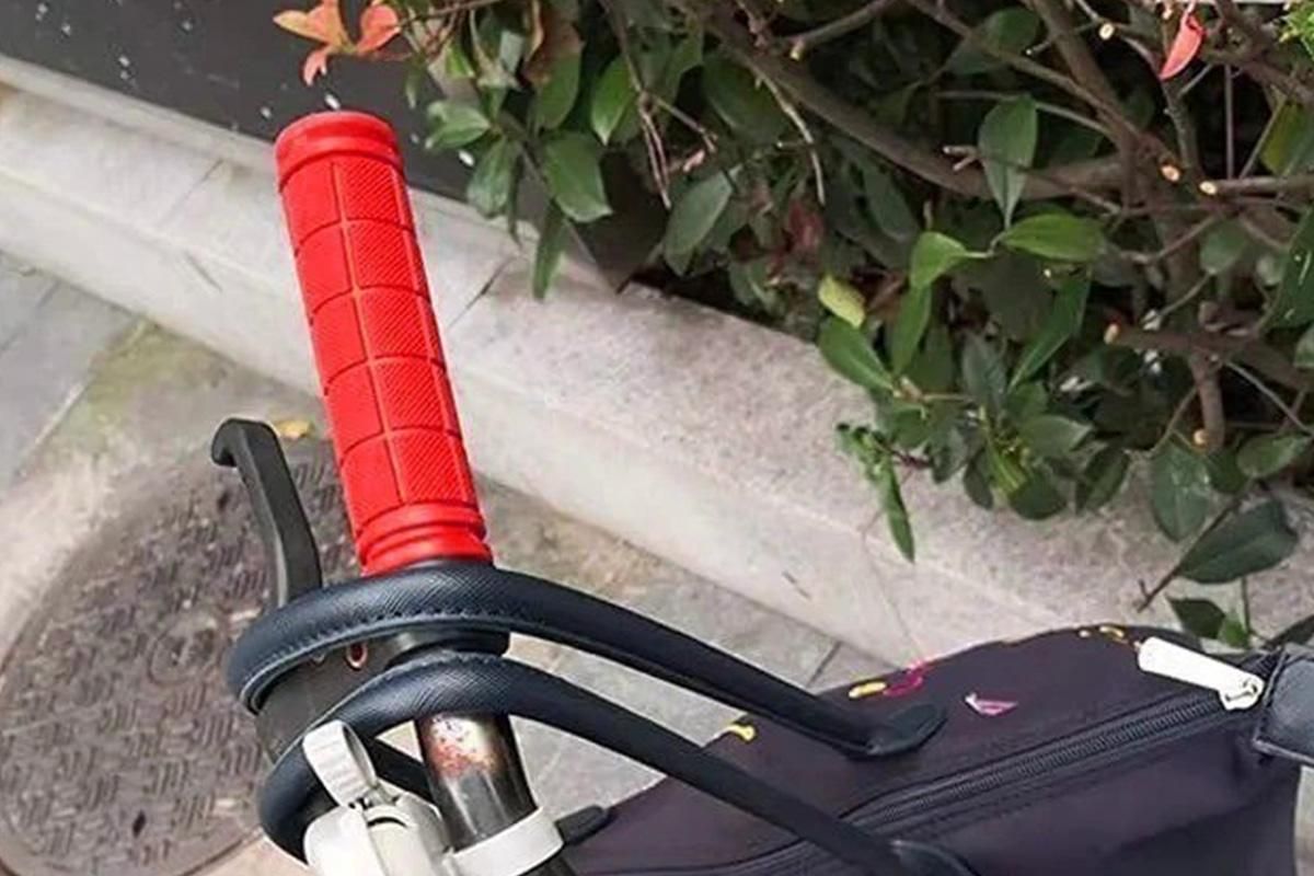 2PCS Bicycle Handle Bar Grips Rubber Grips For BMX MTB Cycle Road Mountain Bike - Red V1308-DSZKI-419-1