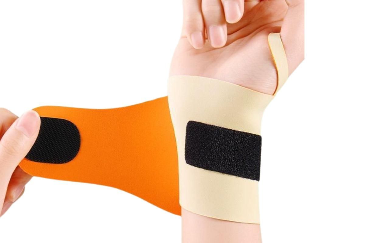 2X Adjustable Wrist Brace Wrist Support Protection Strap Compatible With Both Hands - Orange V1308-DSZKI-435-2
