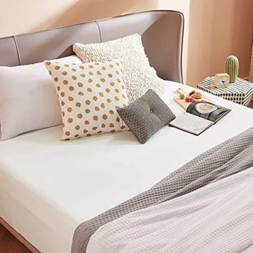 2000TC Hotel Quality Fitted Sheets - 2 Piece Fitted Sheets  -Breathable Bedding - Wrinkle, Fade, Stain Resistant- 16inch/40cm Deep Pocket Fitted Bed Sheets-Wrinkle and Fade Resistant,(White,King Single)