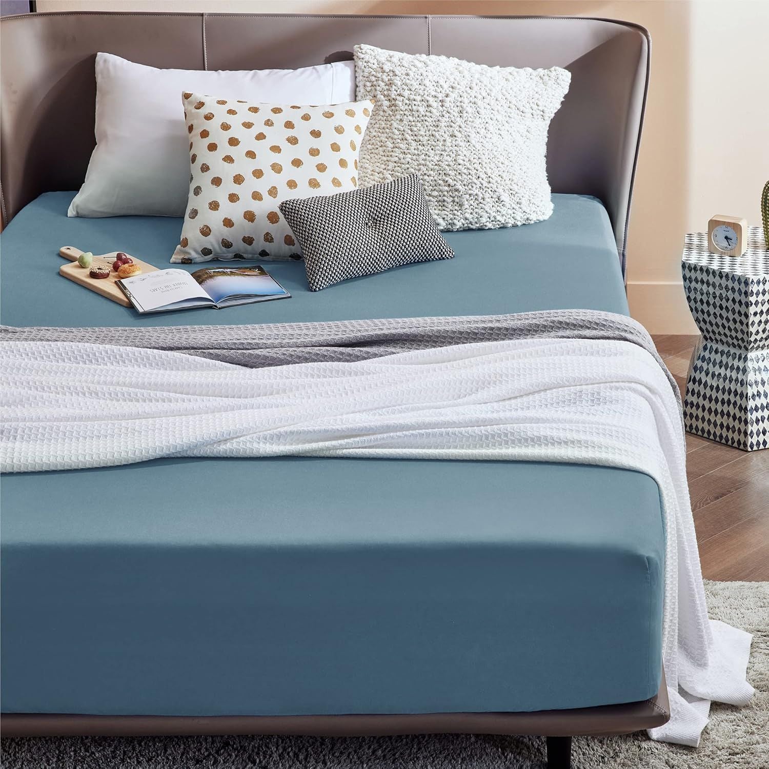 2000TC Hotel Quality Fitted Sheets - 2 Piece Fitted Sheets  -Breathable Bedding - Wrinkle, Fade, Stain Resistant- 16inch/40cm Deep Pocket Fitted Bed Sheets-Wrinkle and Fade Resistant,(Ocean,King Single)