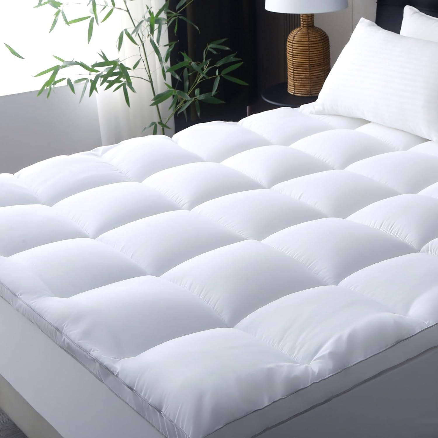 1000GSM Mattress Topper Viscose Derived from Bamboo, Thick Pillowtop Fitted Mattress Cover with 45cm Deep Skirt - Machine Washable Hypoallergenic(Super King,Black)