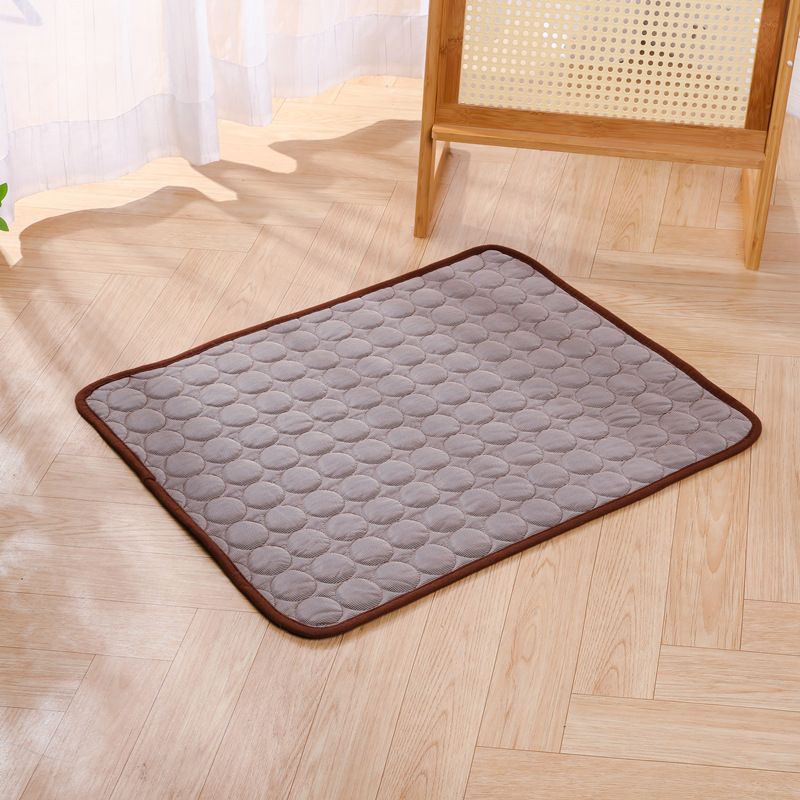 Jun Zhe Pet Ice Silk Cooling Mat for Dogs ice silk pad brown L(70*55cm) V1328-5013423643266