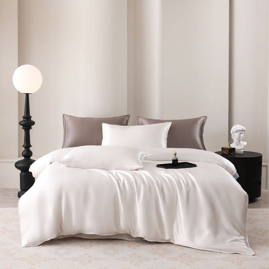 Oval Silk Workshop 22 Momme Silk Four Piece Set 1.5 m bed (2x 2.3 m quilt cover 2.3x 2.5 m bed sheet)