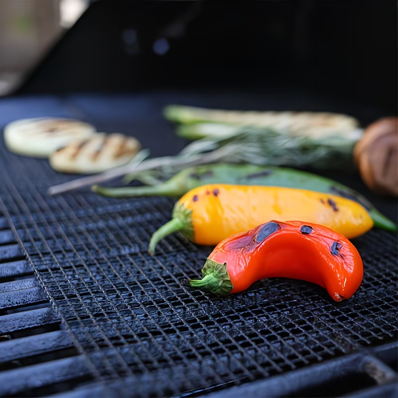 Black 3-Pack Premium Non-Stick PTFE Grill Mesh Mats - Reusable, easy-to-clean round wire mesh mats, perfect V1345-SY42