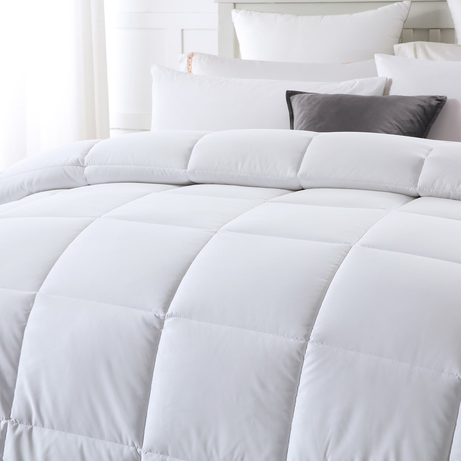Royal Comfort 260GSM Deluxe Eco-Silk Touch Quilt 100% Cotton Cover - Super King - White V160-10001632