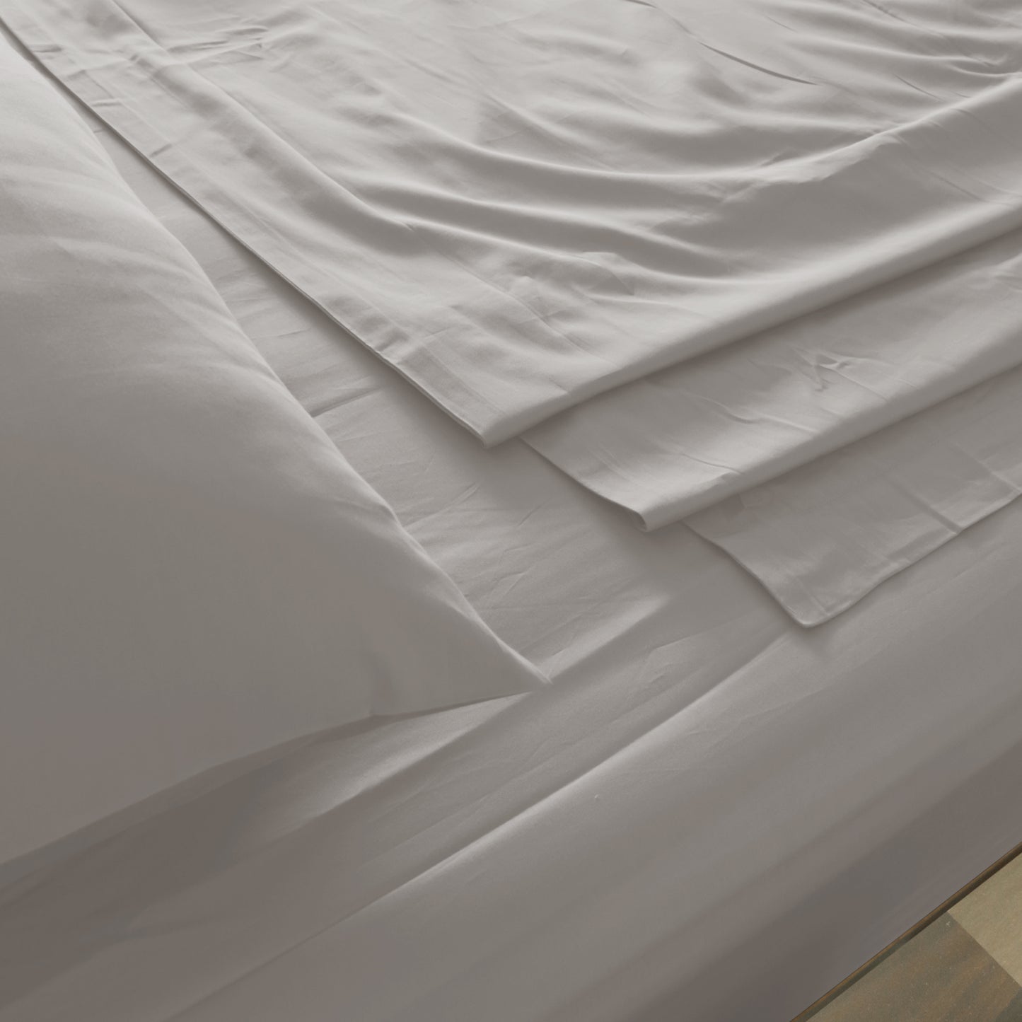Royal Comfort 1000 Thread Count Bamboo Cotton Sheet and Quilt Cover Complete Set - King - Dove V160-10002950