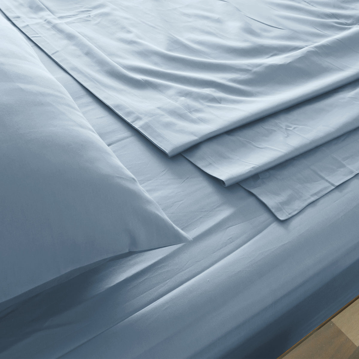 Royal Comfort 1000 Thread Count Bamboo Cotton Sheet and Quilt Cover Complete Set - King - Blue Fog V160-10002951