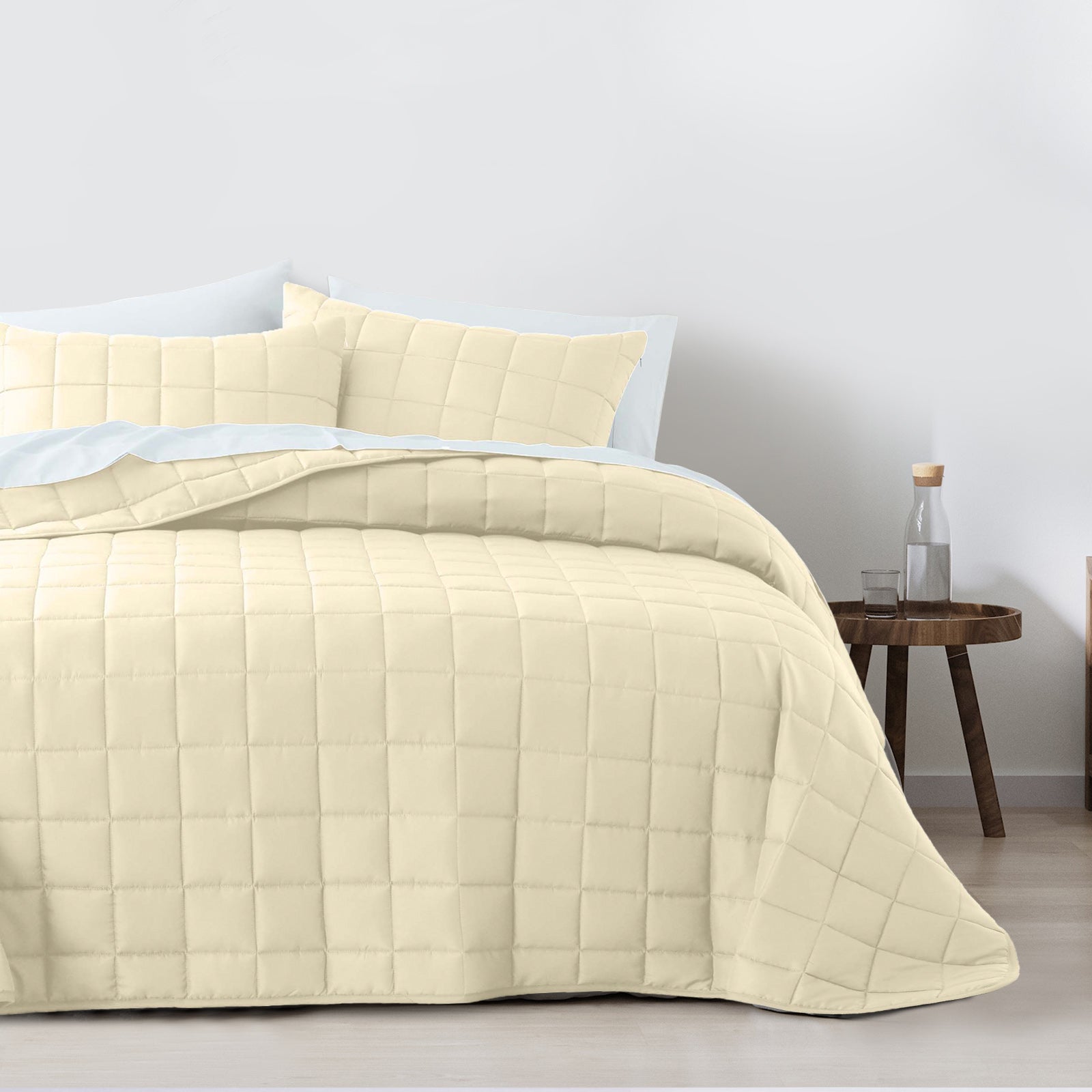 Royal Comfort Coverlet Set Bedspread Soft Touch Easy Care Breathable 3 Piece Set - Queen - Beige V160-10003818