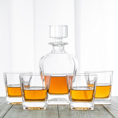 Novare Oval Whiskey Decanter Bottle With 4 Whiskey Glasses Set V160-10004427