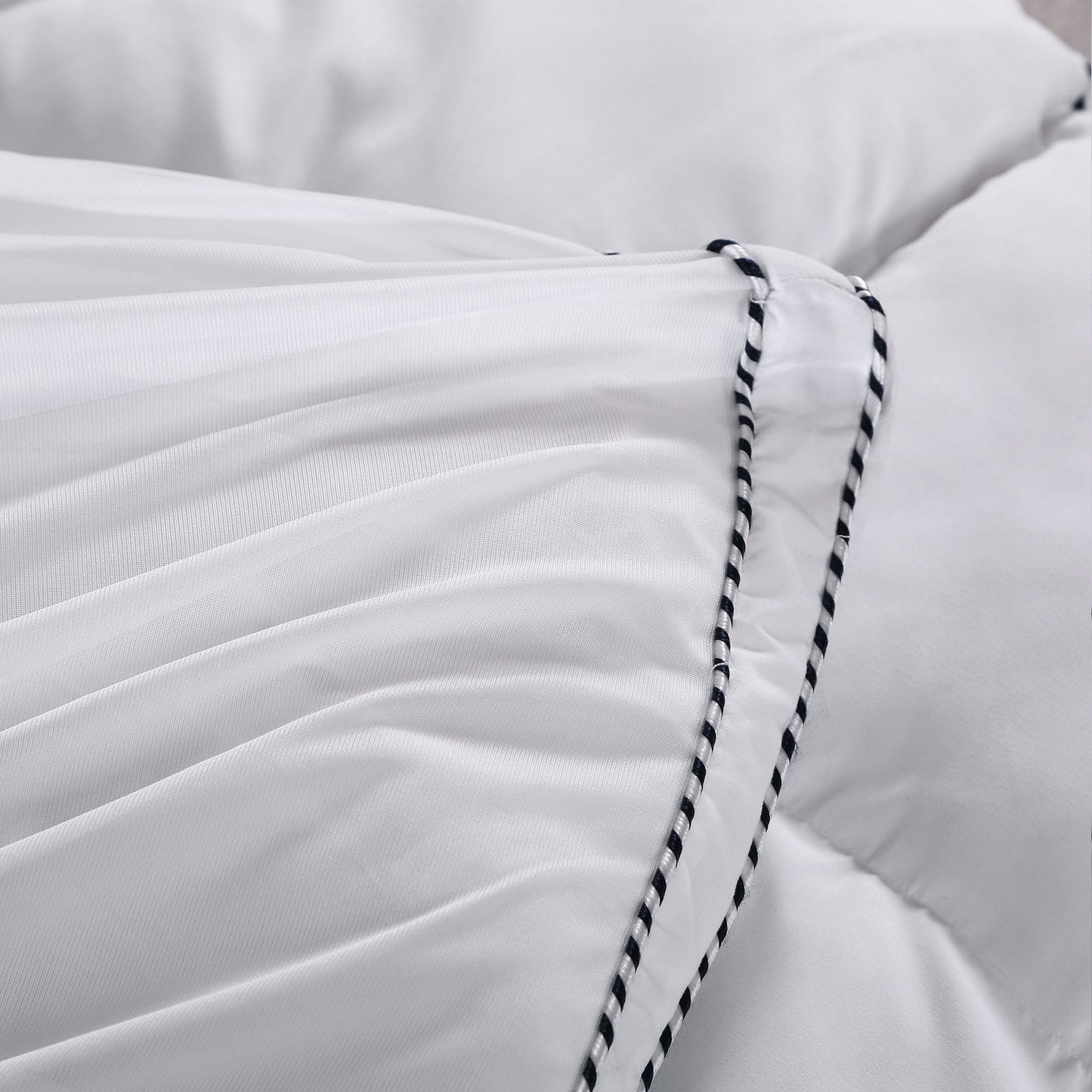 Royal Comfort 1000GSM Luxury Bamboo Fabric Gusset Mattress Pad Topper Cover - Queen - White V160-202072