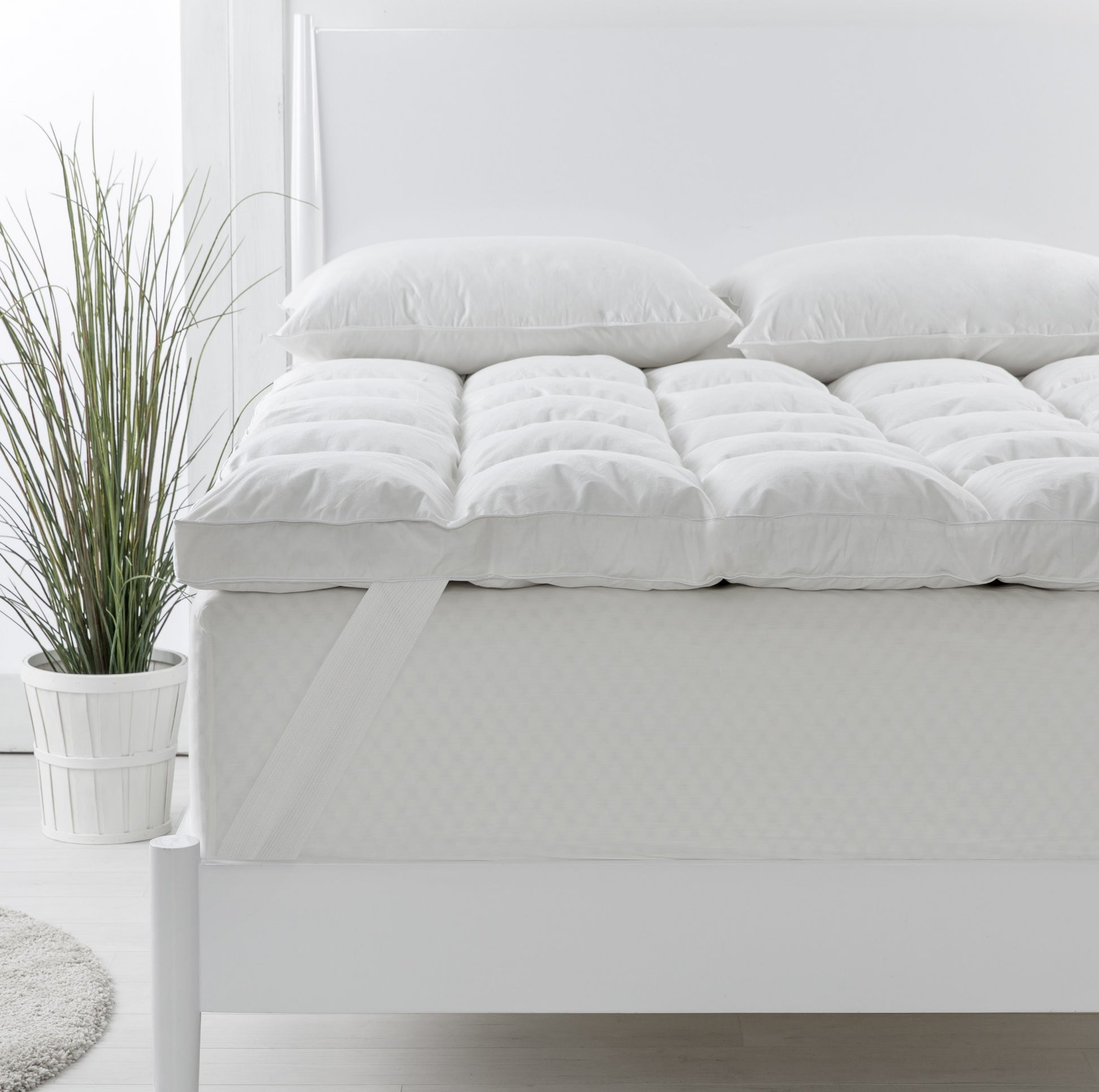 Royal Comfort 1800GSM Duck Feather Down Topper And 1000GSM 2 Duck Pillows Set - Double - White V160-K2808