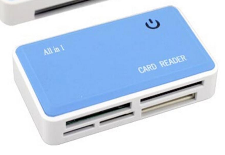 ASTROTEK USB Card Reader Hub for CF I CF IIXD Micro Driver SD SDHC Mini SD MMC RS-MMC MS MS DUO MS PRO DUO V177-L-FMA-VCR-448