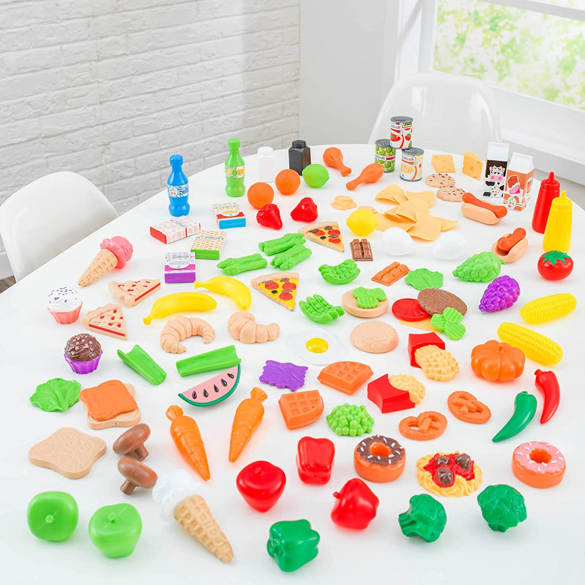 Tasty Treats Play Food Set for kids (115 pcs) V178-12571