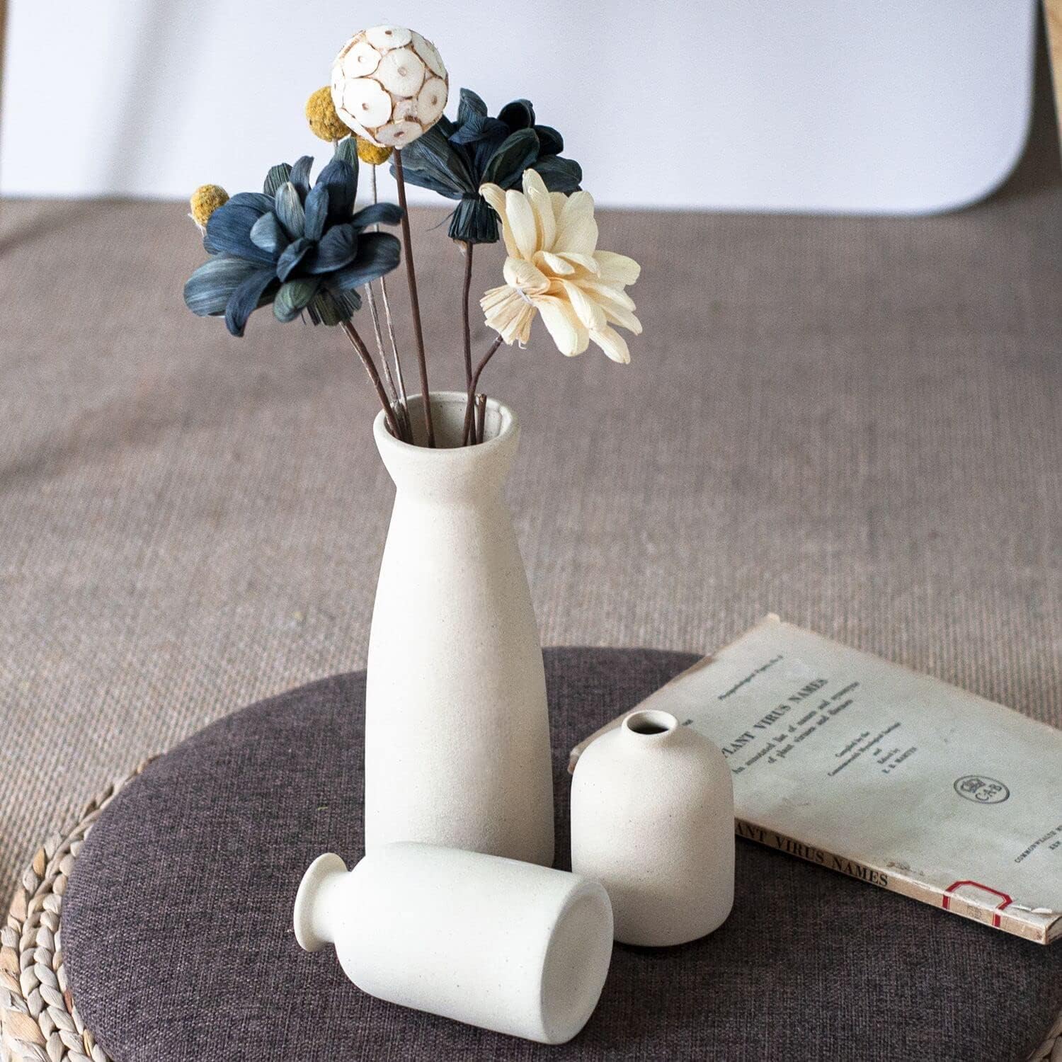 Ceramic Set of 3 Modern White Vases for Home Dcor V178-36902