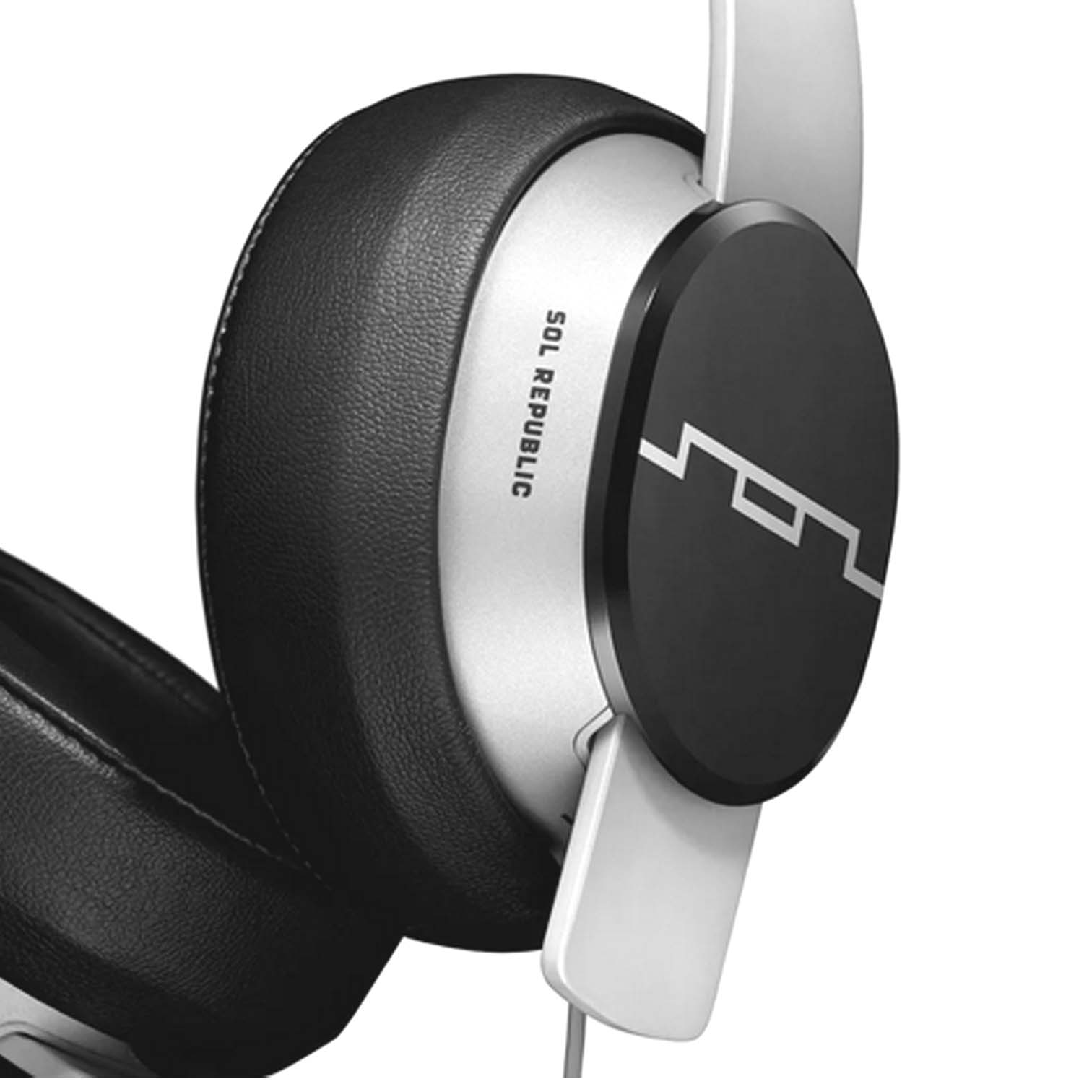 SOL Republic Master Tracks X3 Over-Ear Headphones Wired White V185-WHT1601-32