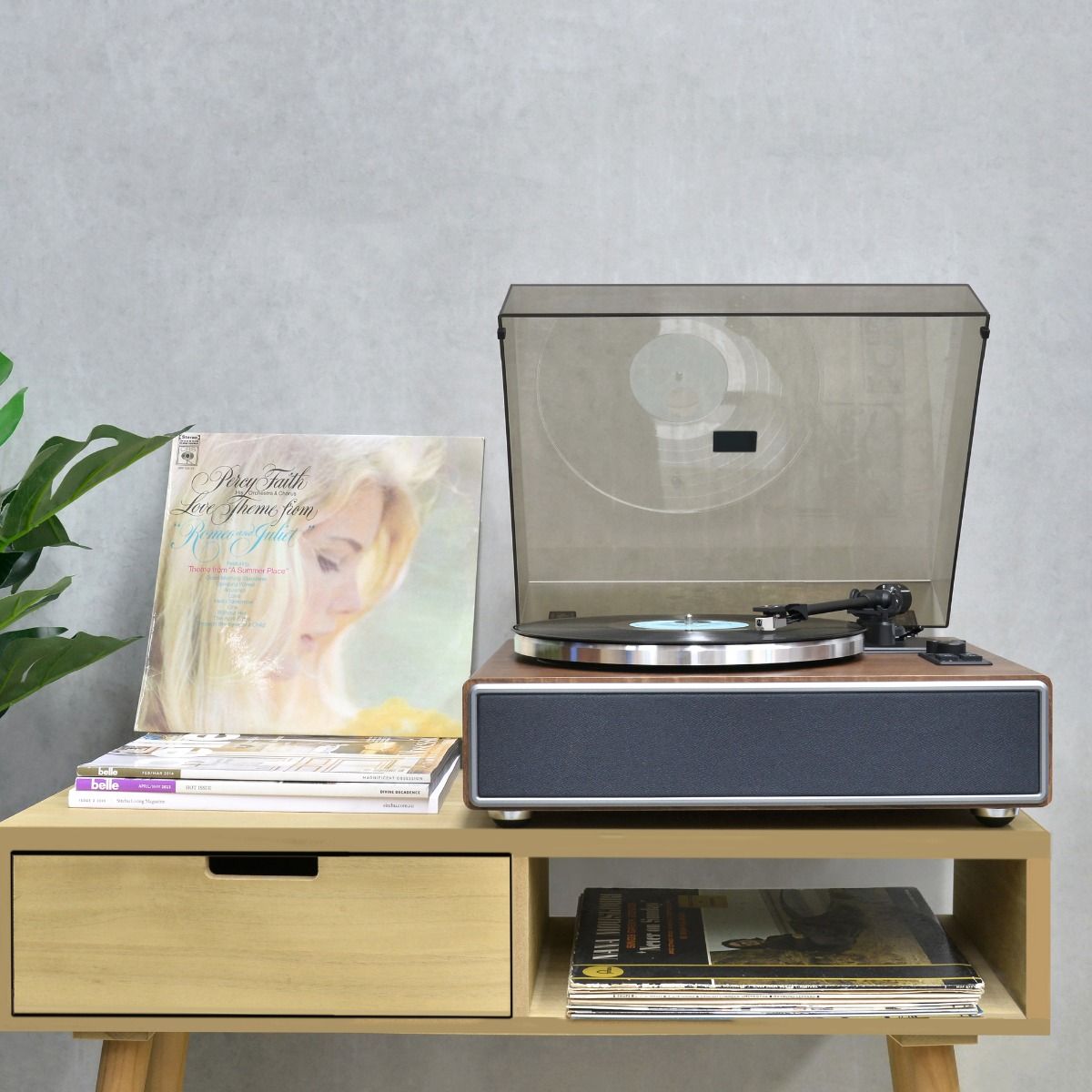 mbeat Hi-Fi Turntable with Built-In Bluetooth Receiving Speaker V186-MB-PT-38AWT
