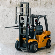1:10 Scale 2.4G 8-Channel Metal Remote Control Forklift Construction Vehicle with Lifting Function & Sound V196-1577