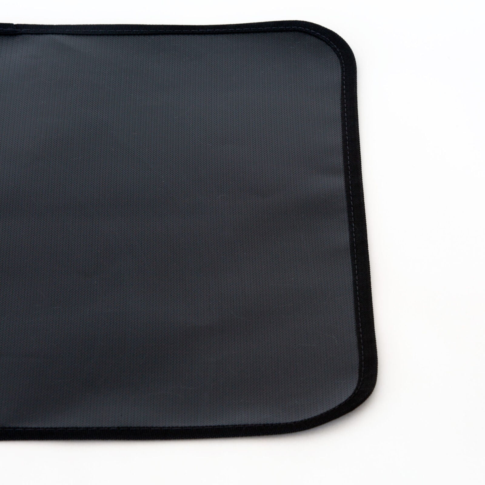 Non Slip Heat Resistant Air Fryer Benchtop Protector Mats, 2 Pack, 40cm x 40cm V196-AFM240