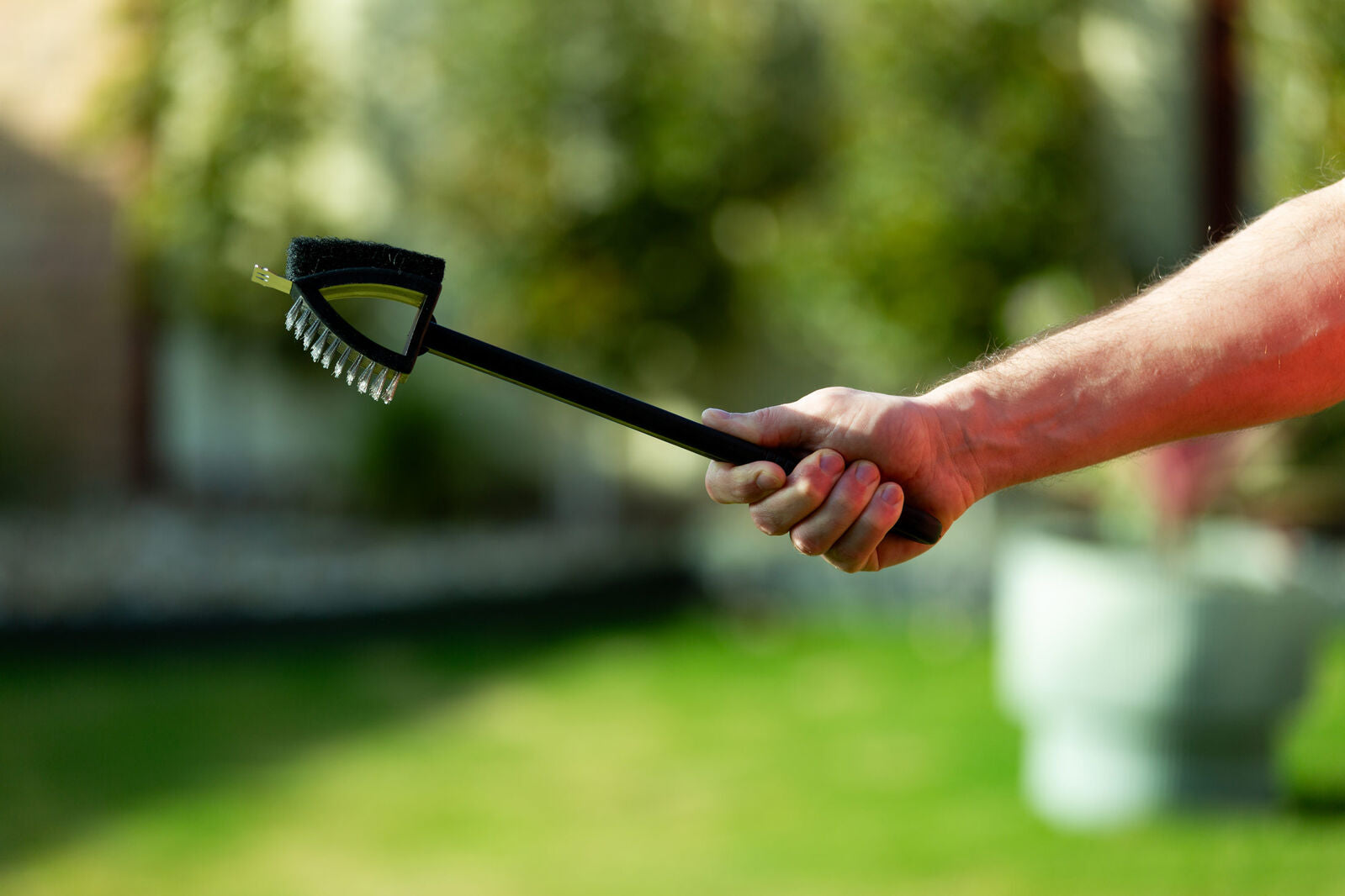 Stainless Steel BBQ Brush and Scraper Blade V196-BBQ19